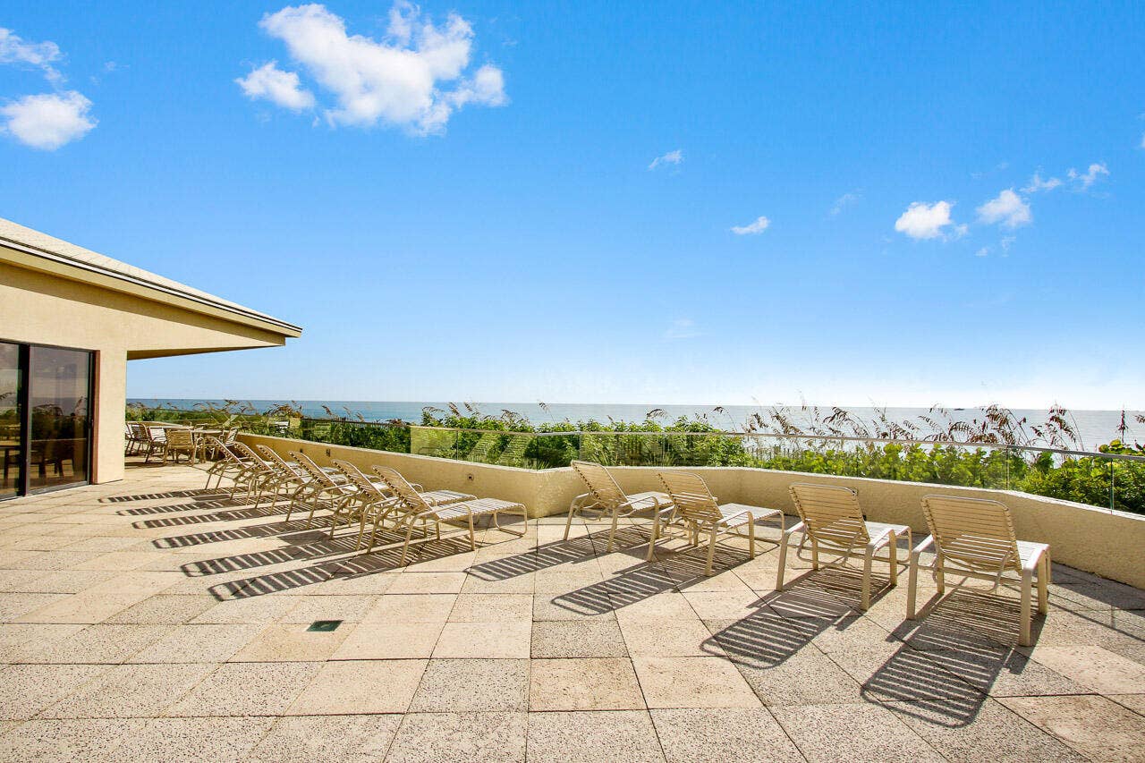 5540 N Ocean Drive, #7B, Riviera Beach, FL 33404 IMG_4854