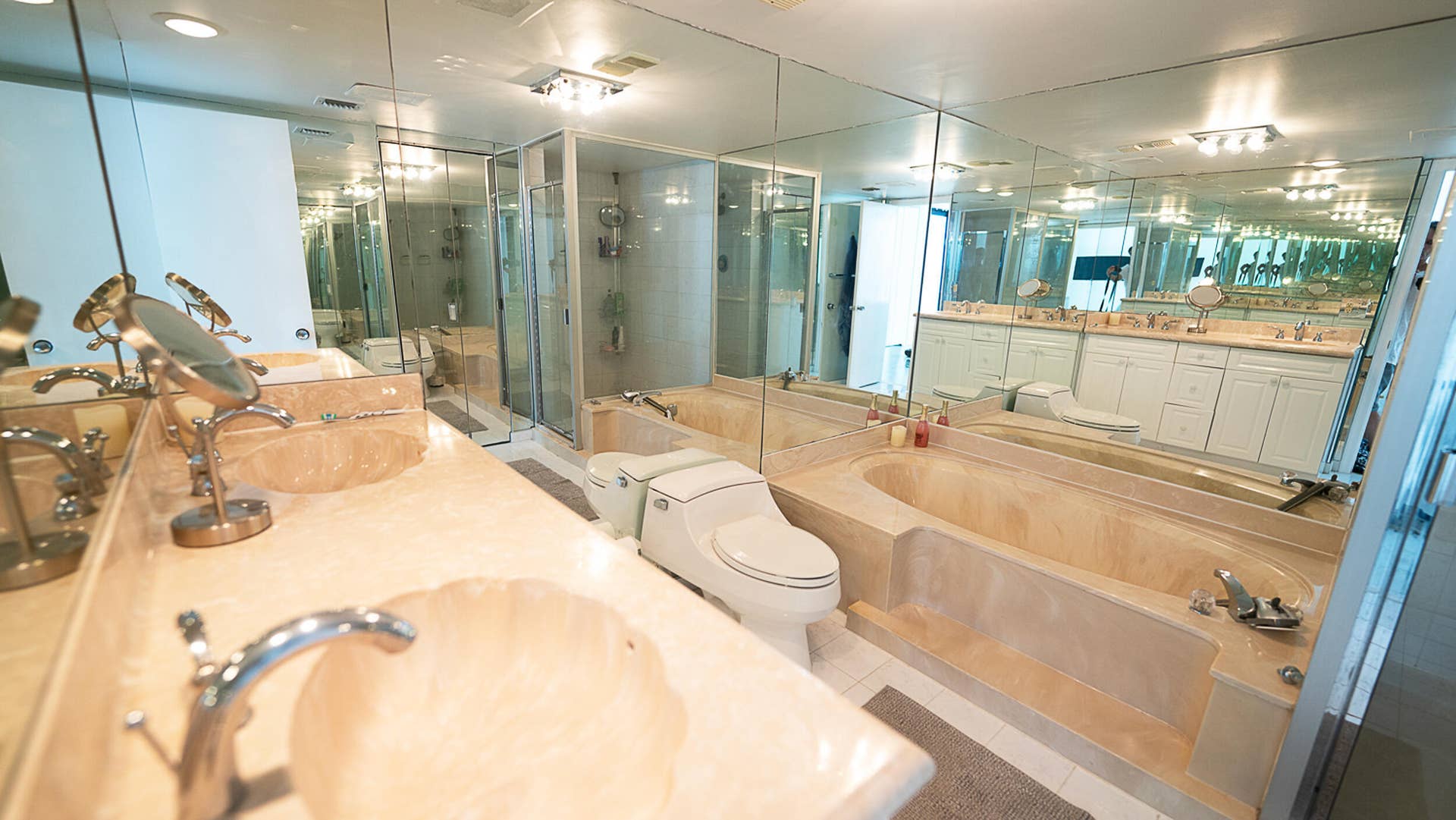 5540 N Ocean Drive, #7B, Riviera Beach, FL 33404 IMG_4845