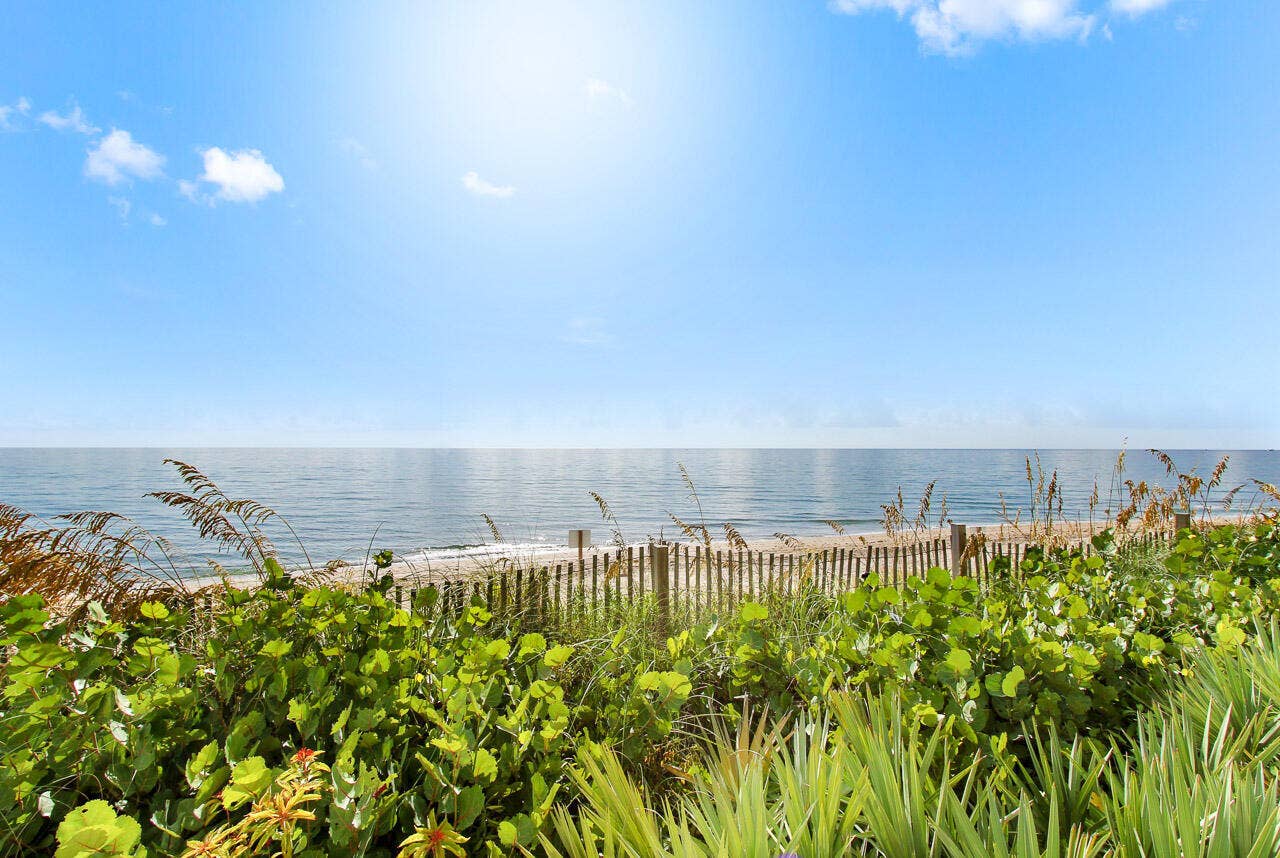 5540 N Ocean Drive, #7B, Riviera Beach, FL 33404 IMG_4851