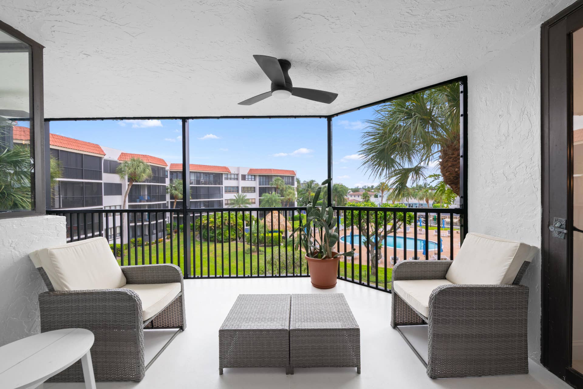 800 Jeffery Street, #307, Boca Raton, FL 33487 DSC_9291