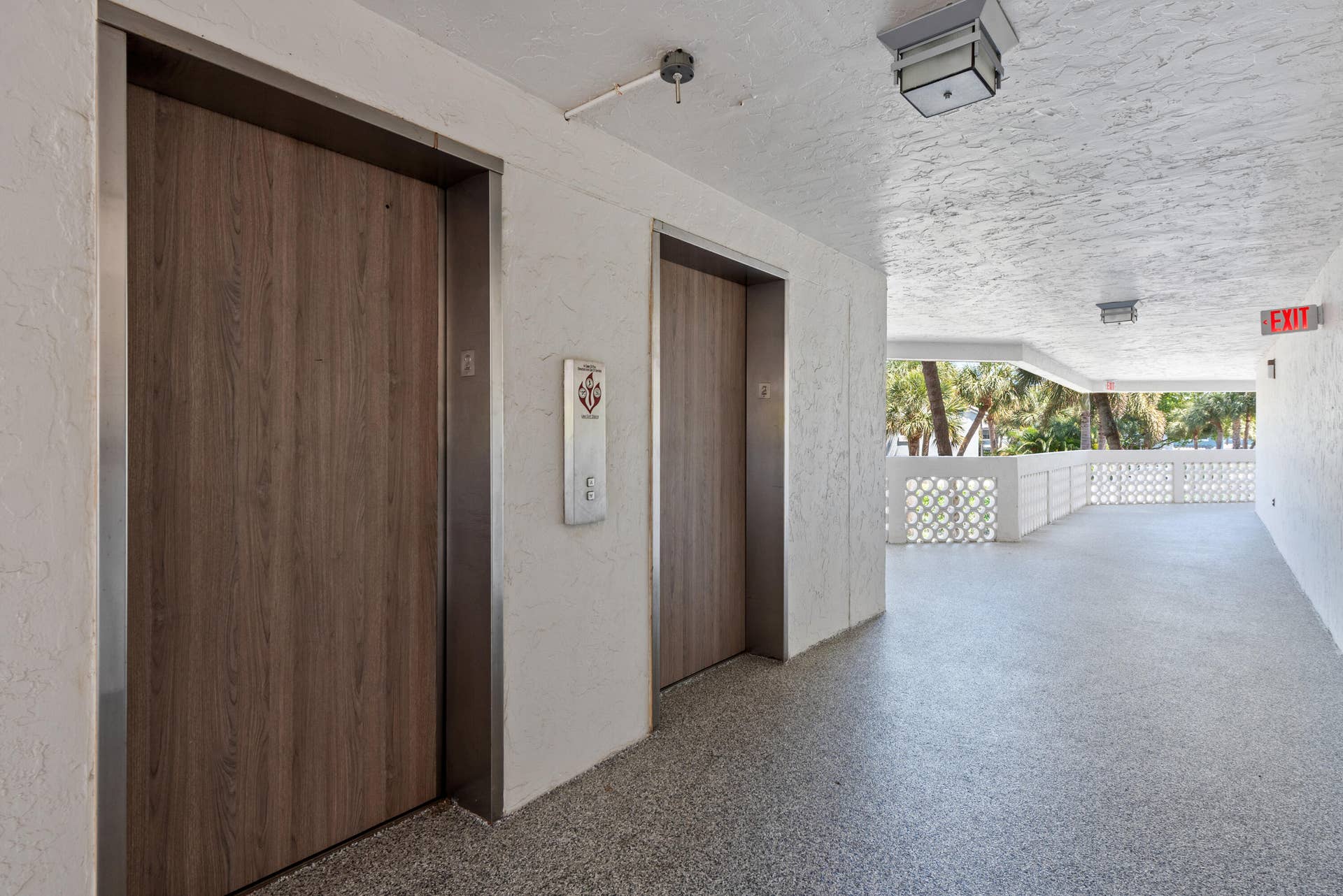 800 Jeffery Street, #307, Boca Raton, FL 33487 DSC_2328
