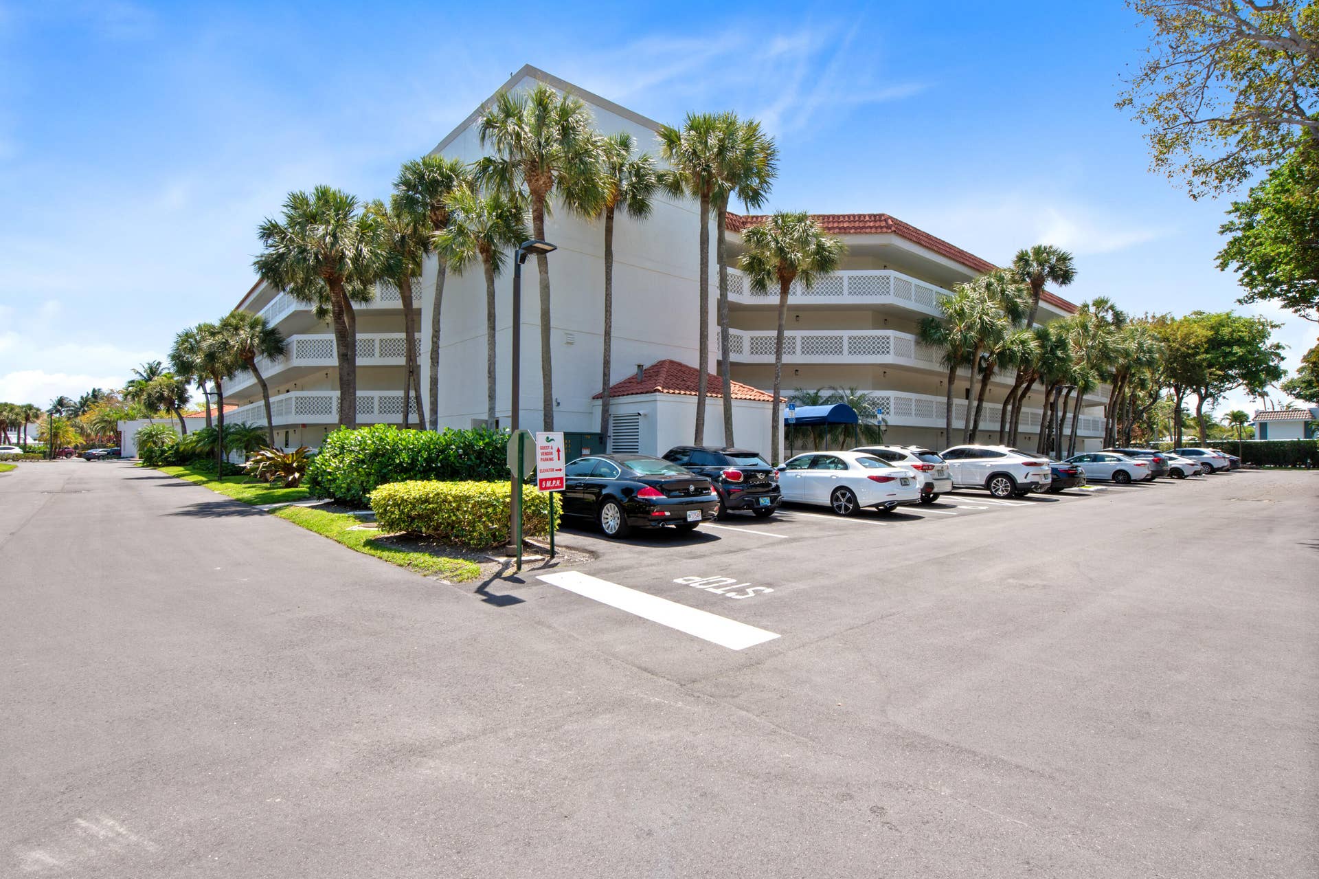 800 Jeffery Street, #307, Boca Raton, FL 33487 DSC_2348