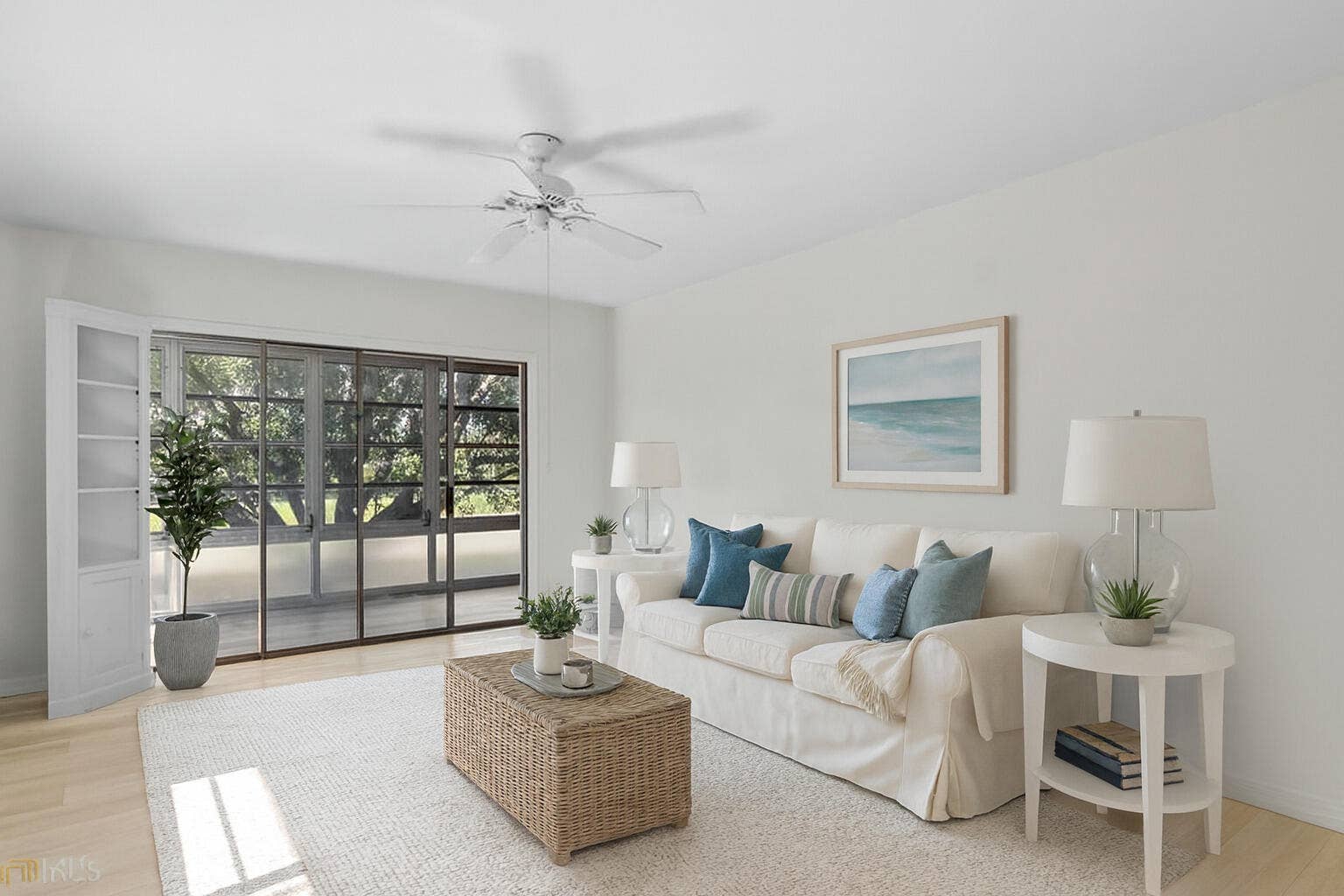 38 Vis Gdns Trail, Vero Beach, FL 32962 Virtually staged living room