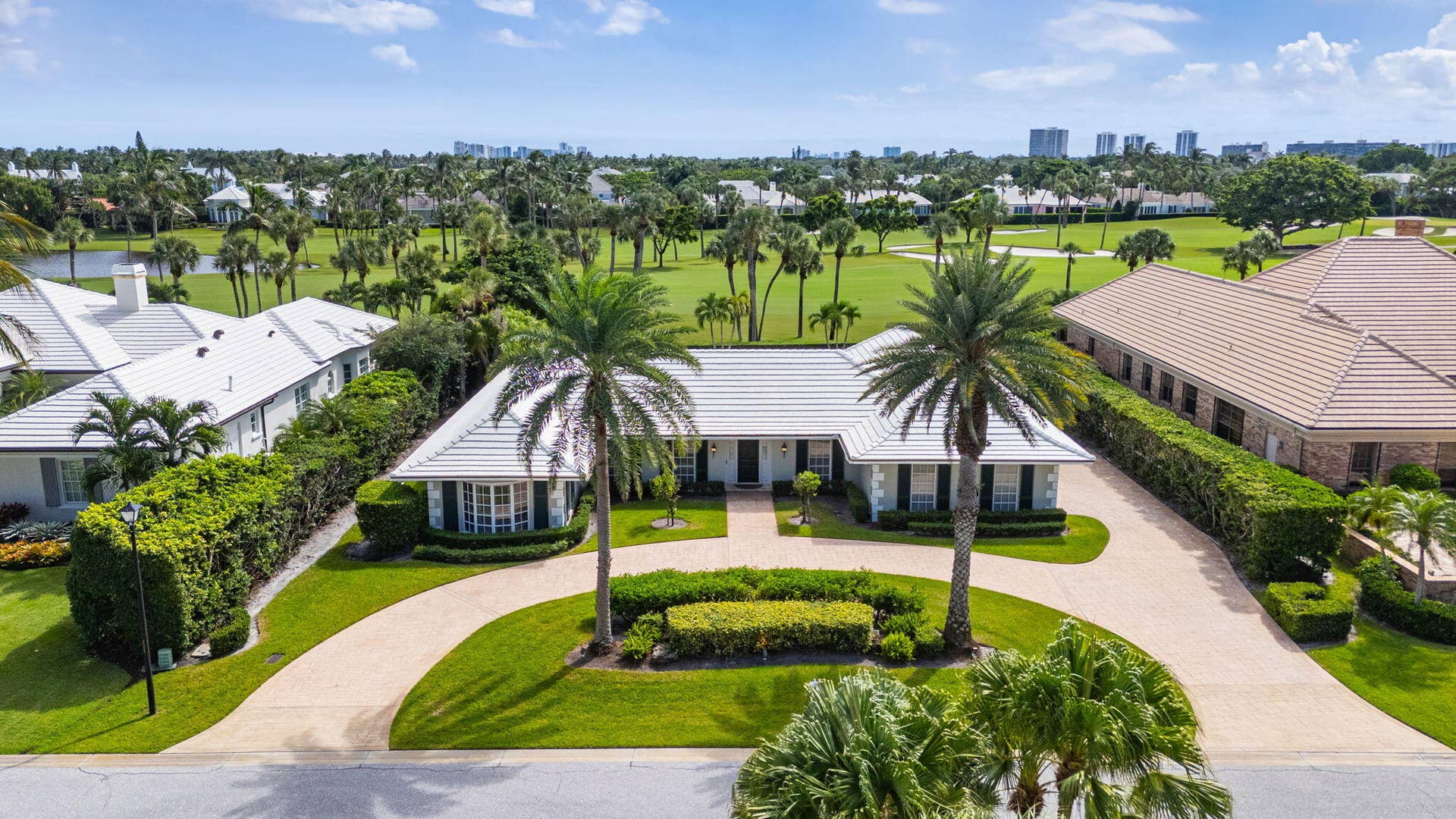 Southern exposure - double fairway view