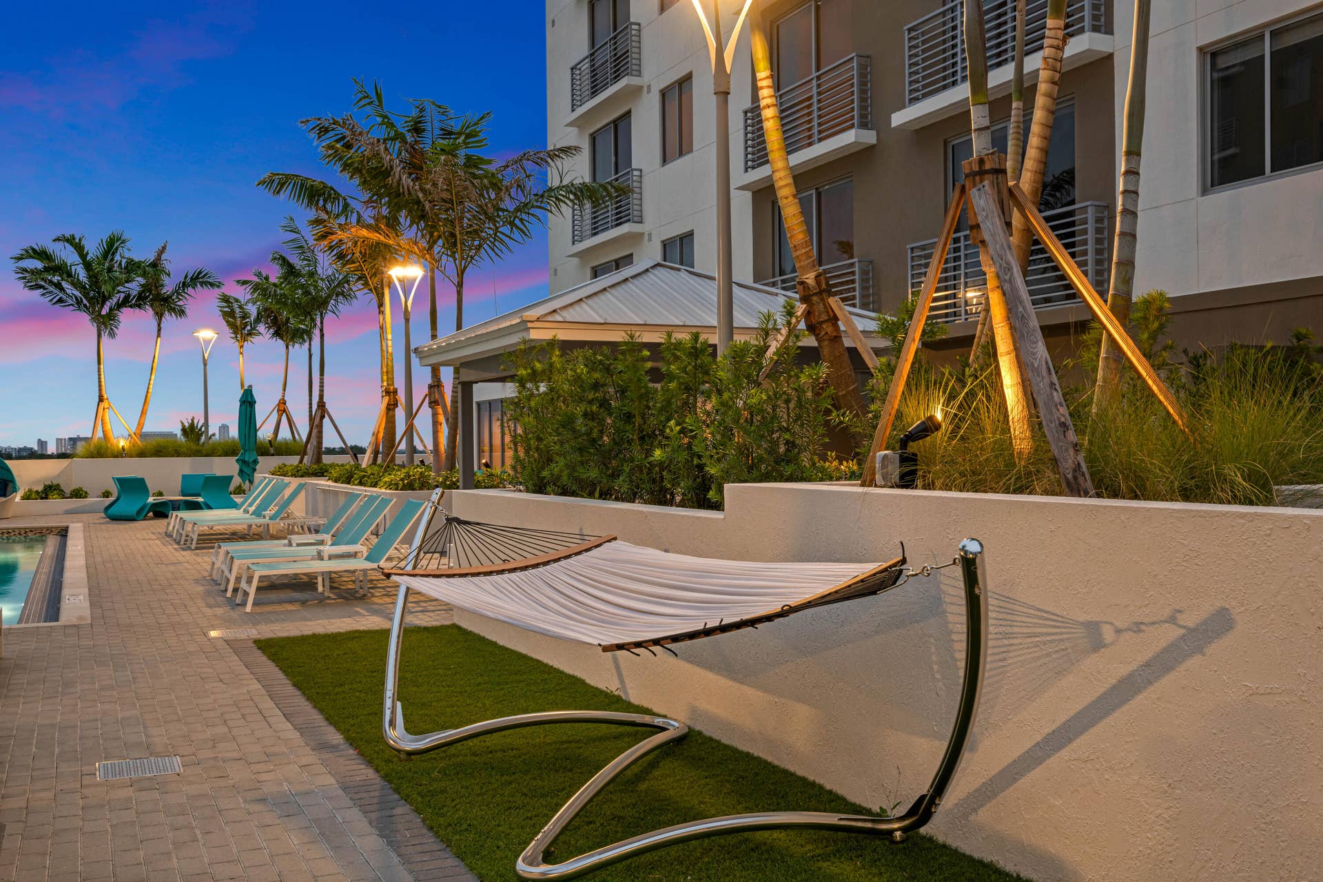 200 NE 1ST Avenue, #223, Pompano Beach, FL 33060 Old Town Square Twilight (6)