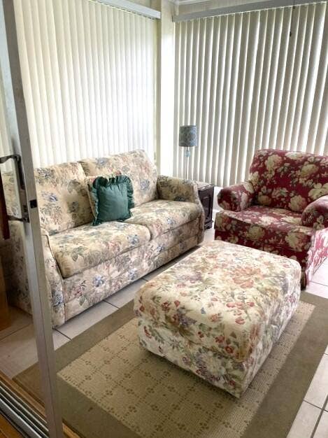 Enclosed Florida room