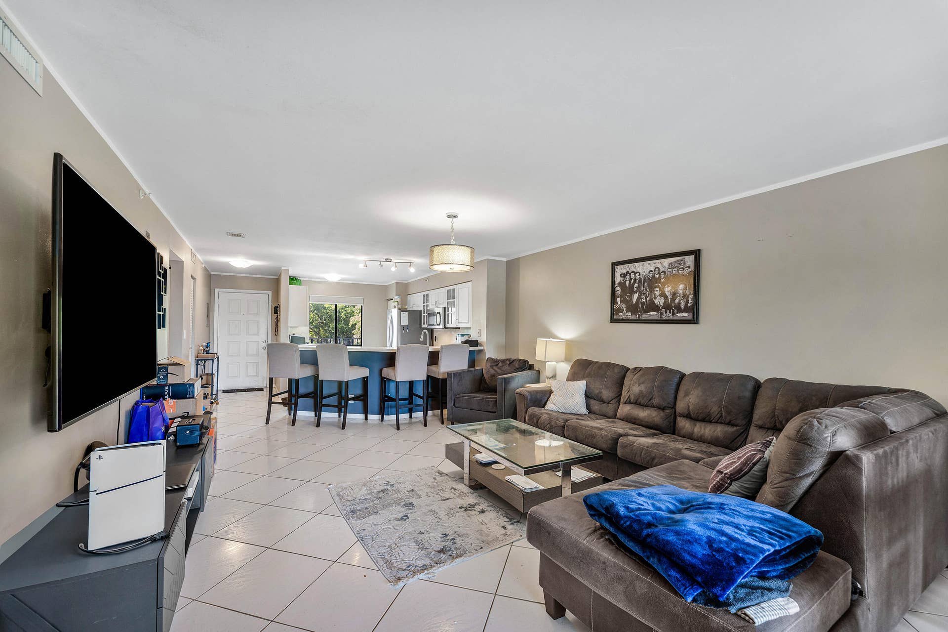 2205 S CYPRESS BEND Drive, #302, Pompano Beach, Pompano Beach, FL 33069 011-2205SouthCypressBendDrive-PompanoBea
