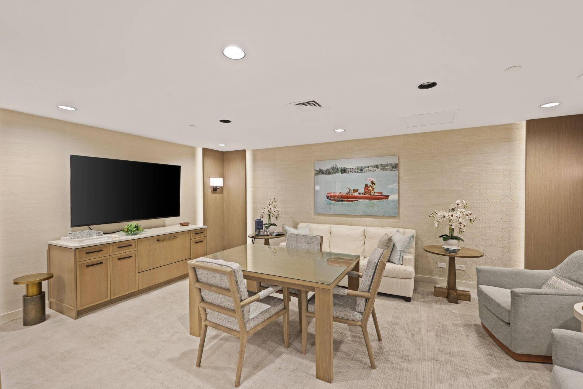 Clubroom - Breakers Row