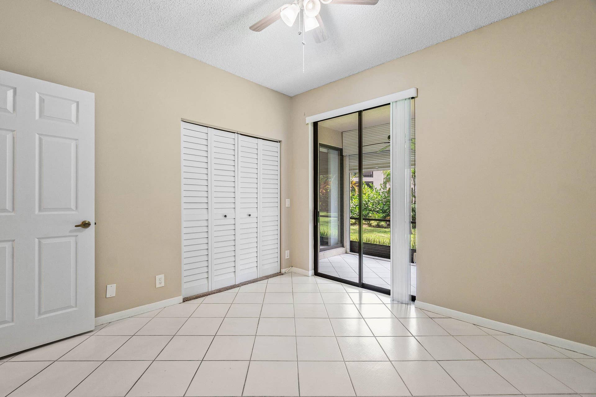7685 LEXINGTON CLUB Boulevard, #B, Delray Beach, FL 33446 063-7685LexingtonClubBoulevard-B-DelrayB