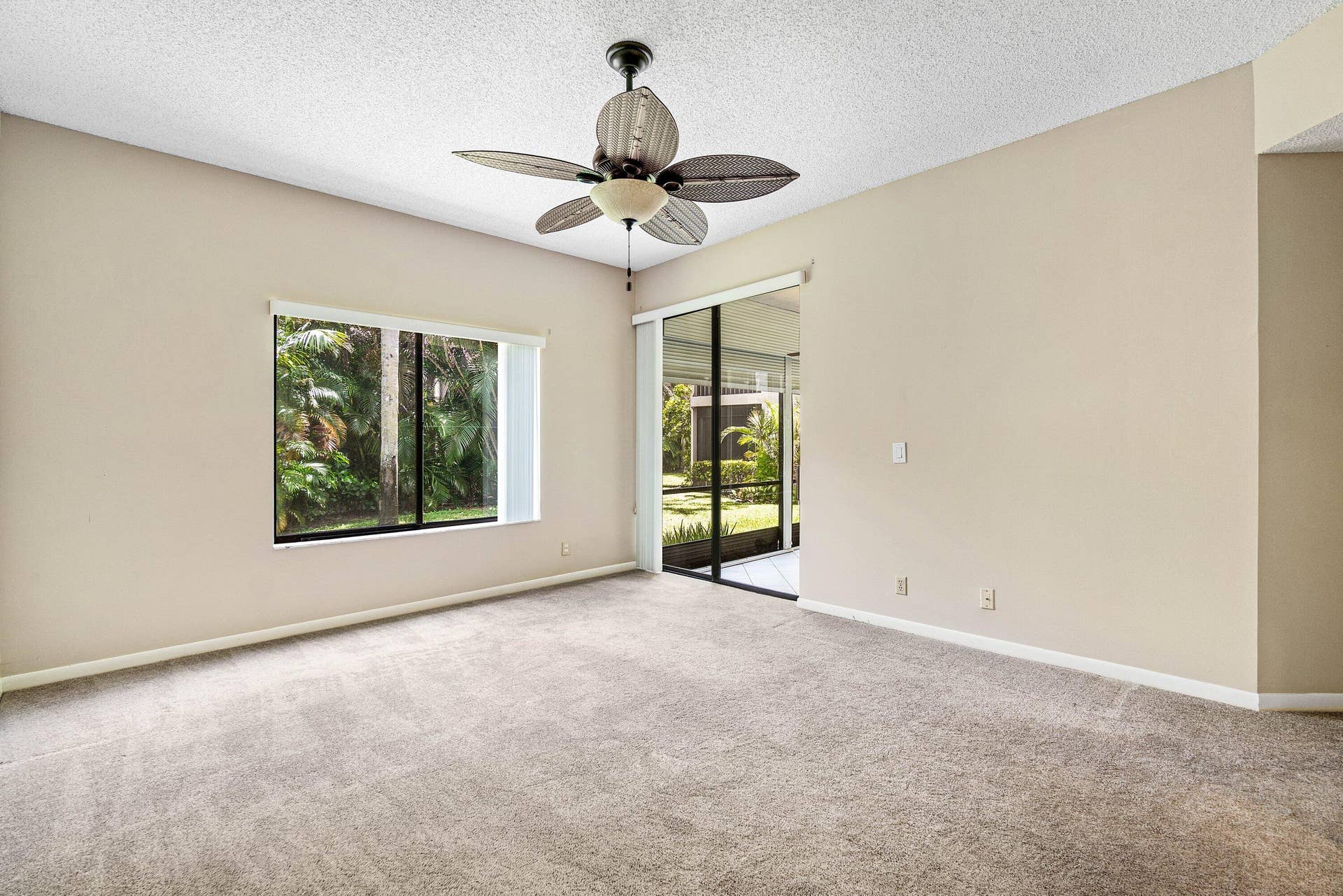 7685 LEXINGTON CLUB Boulevard, #B, Delray Beach, FL 33446 070-7685LexingtonClubBoulevard-B-DelrayB
