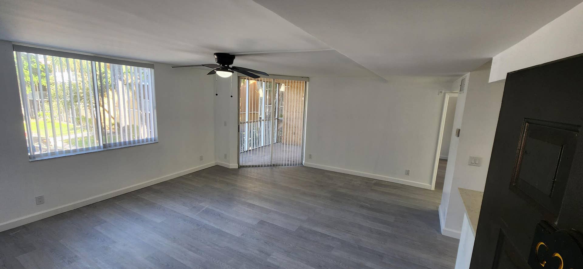 4045 W McNab Road, #201 G, Pompano Beach, FL 33069 Living 2
