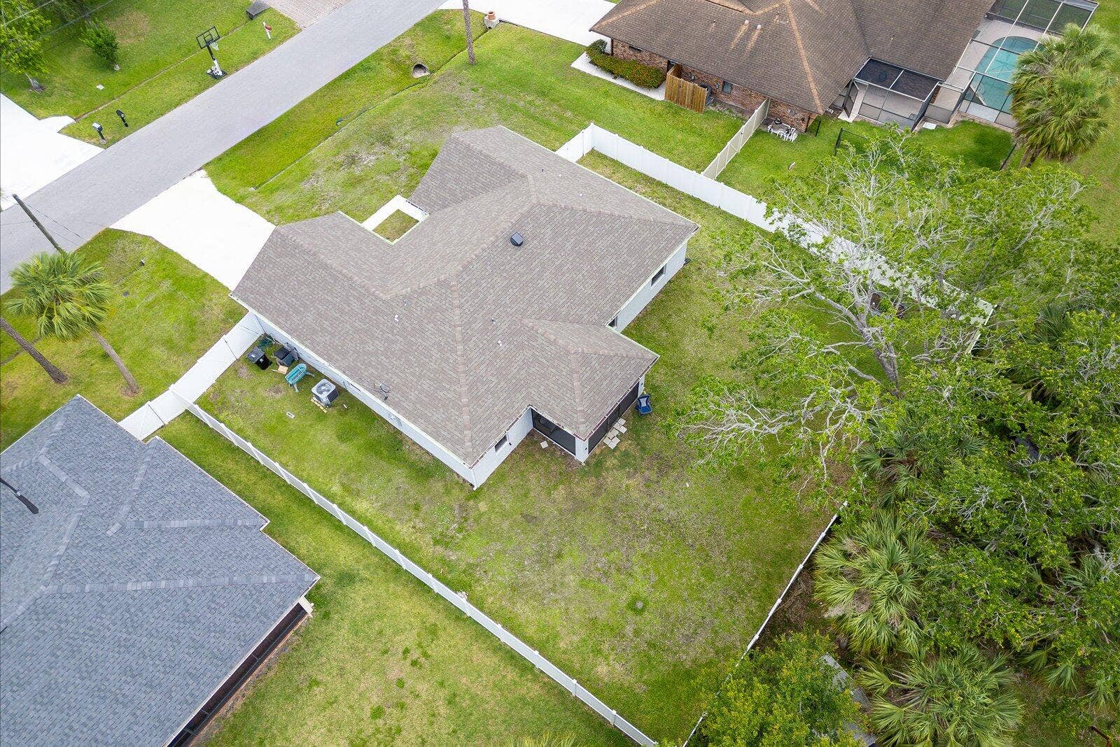 2509 SW KENILWORTH Street, Port St Lucie, FL 34953 31-ken ex-7