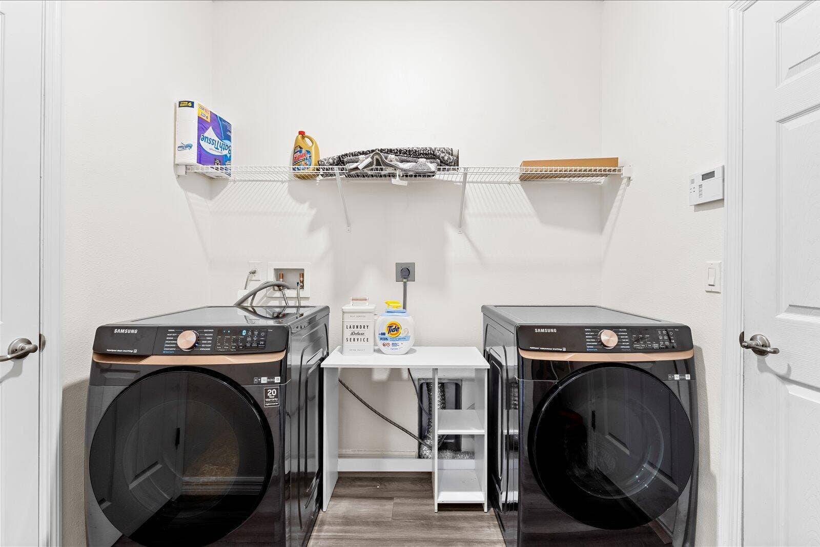 2509 SW KENILWORTH Street, Port St Lucie, FL 34953 LAUNDRY ROOM