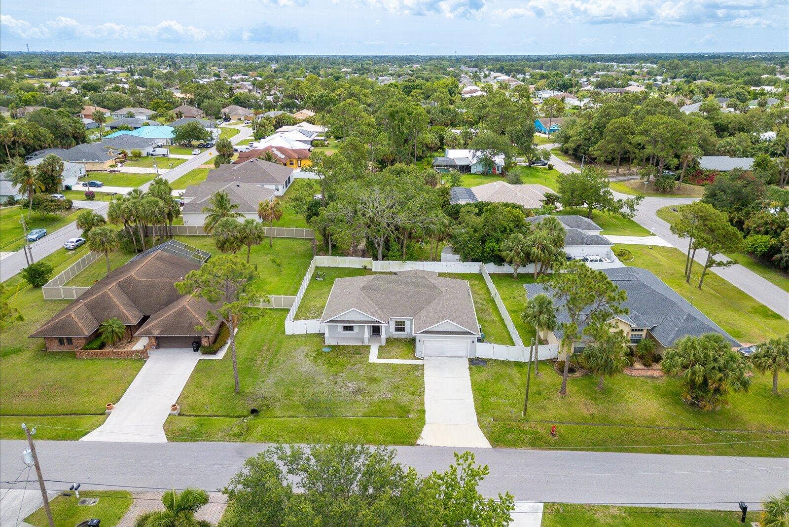 2509 SW KENILWORTH Street, Port St Lucie, FL 34953 34-ken ex-9