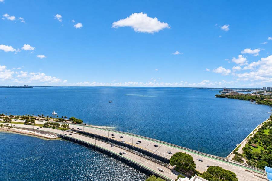 Property photo for 175 SE 25TH Road, #2403, Miami, FL