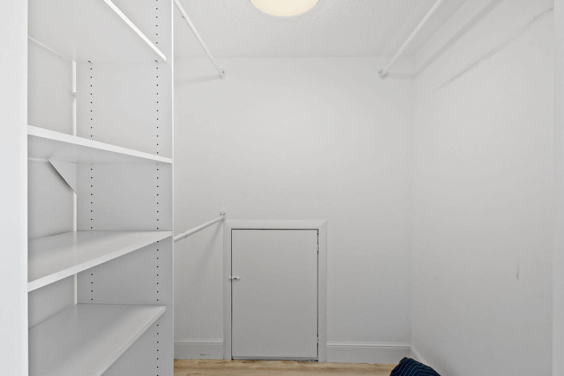Guest Room Closet