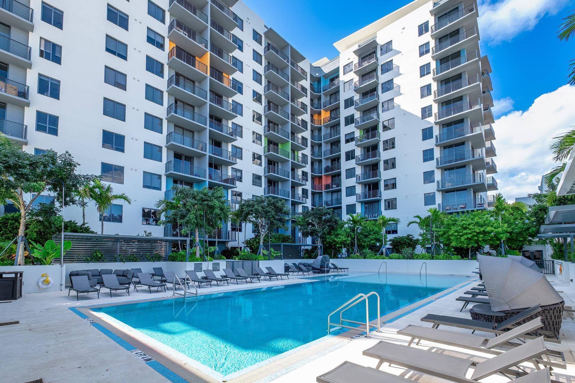 600 N Andrews Avenue, #721, Fort Lauderdale, Fort Lauderdale, FL 33311 301-Pool-Area