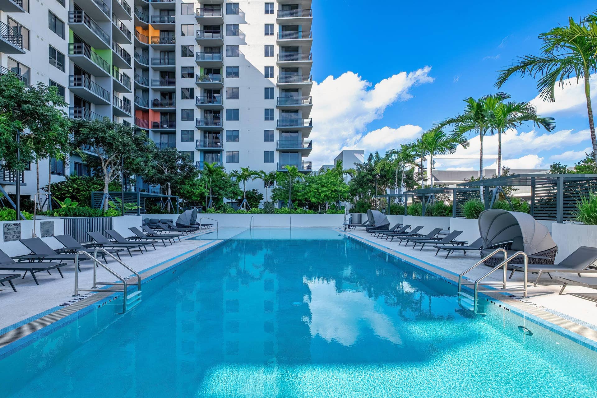 600 N Andrews Avenue, #721, Fort Lauderdale, Fort Lauderdale, FL 33311 305-Pool-Area