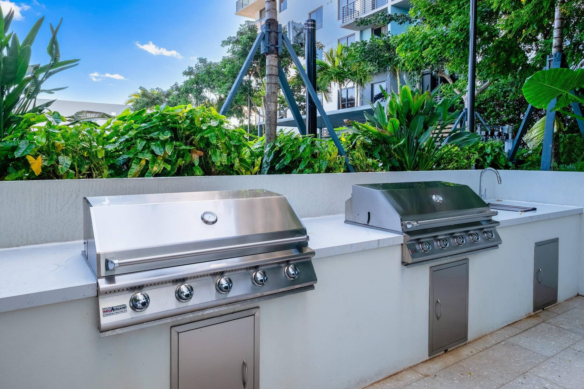 600 N Andrews Avenue, #721, Fort Lauderdale, Fort Lauderdale, FL 33311 265-Pool-Area