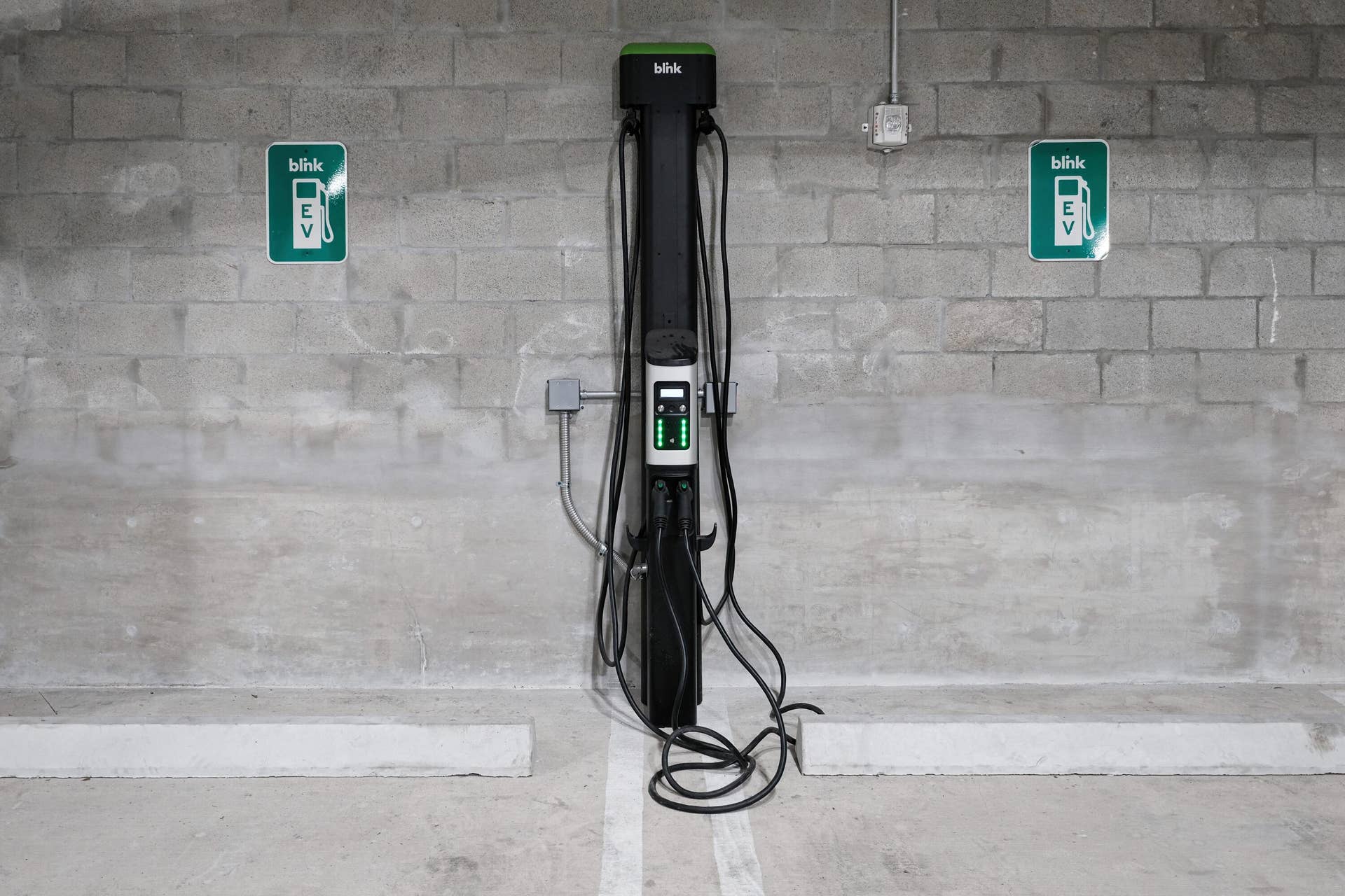 600 N Andrews Avenue, #1521, Fort Lauderdale, Fort Lauderdale, FL 33311 095-Electric-Charging