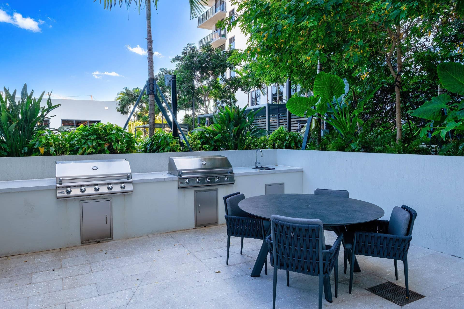 600 N Andrews Avenue, #1521, Fort Lauderdale, Fort Lauderdale, FL 33311 266-Pool-Area