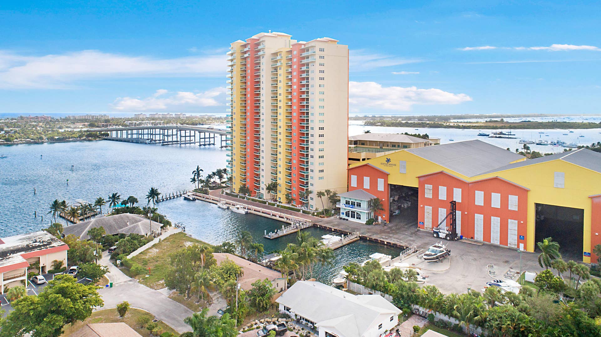 2640 LAKE SHORE Drive, #1711, Riviera Beach, FL 33404 DRY DOCK BOAT STORAGE NEXT DOOR