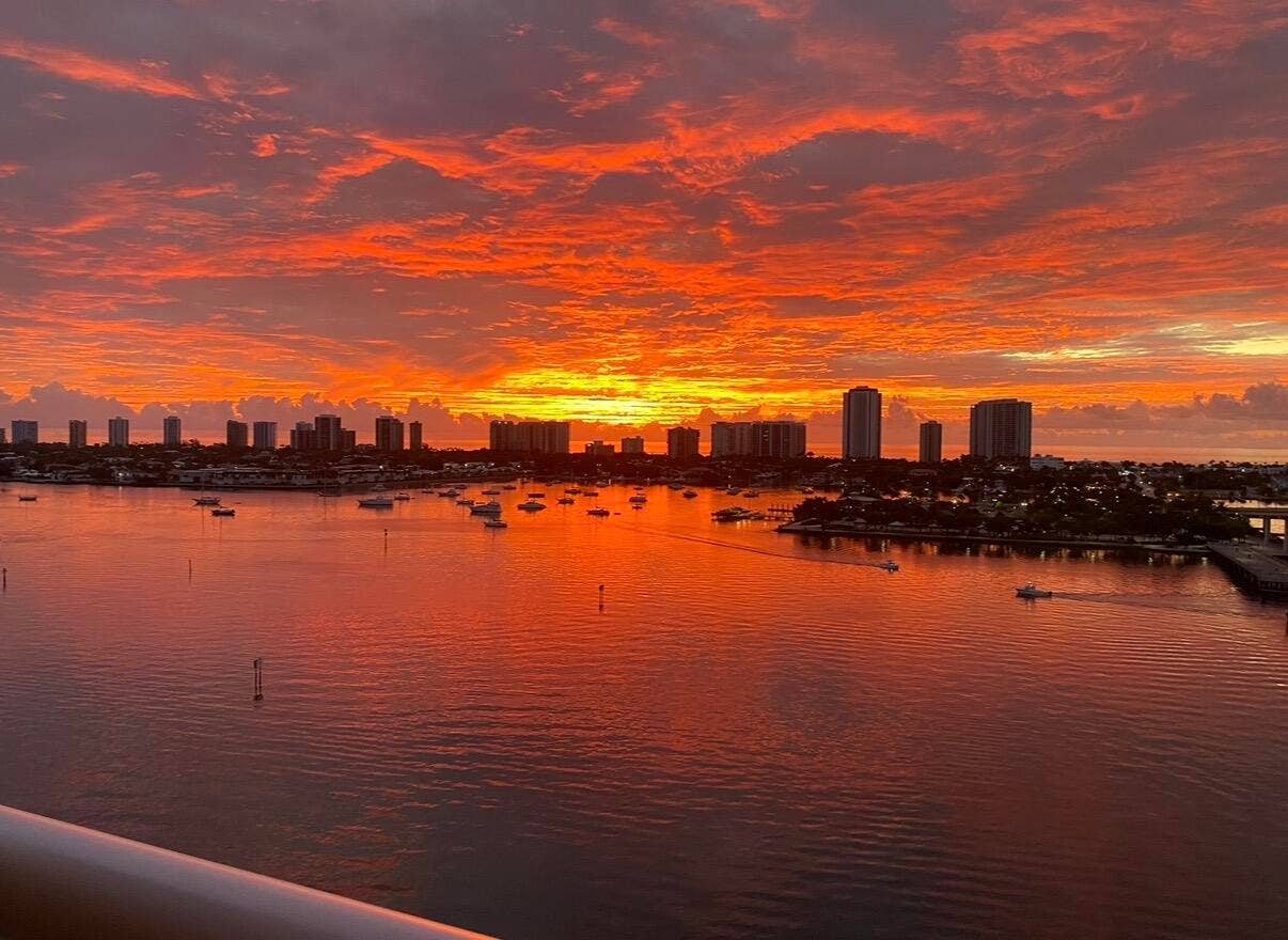 2640 LAKE SHORE Drive, #1711, Riviera Beach, FL 33404 SUNRISE VIEWS
