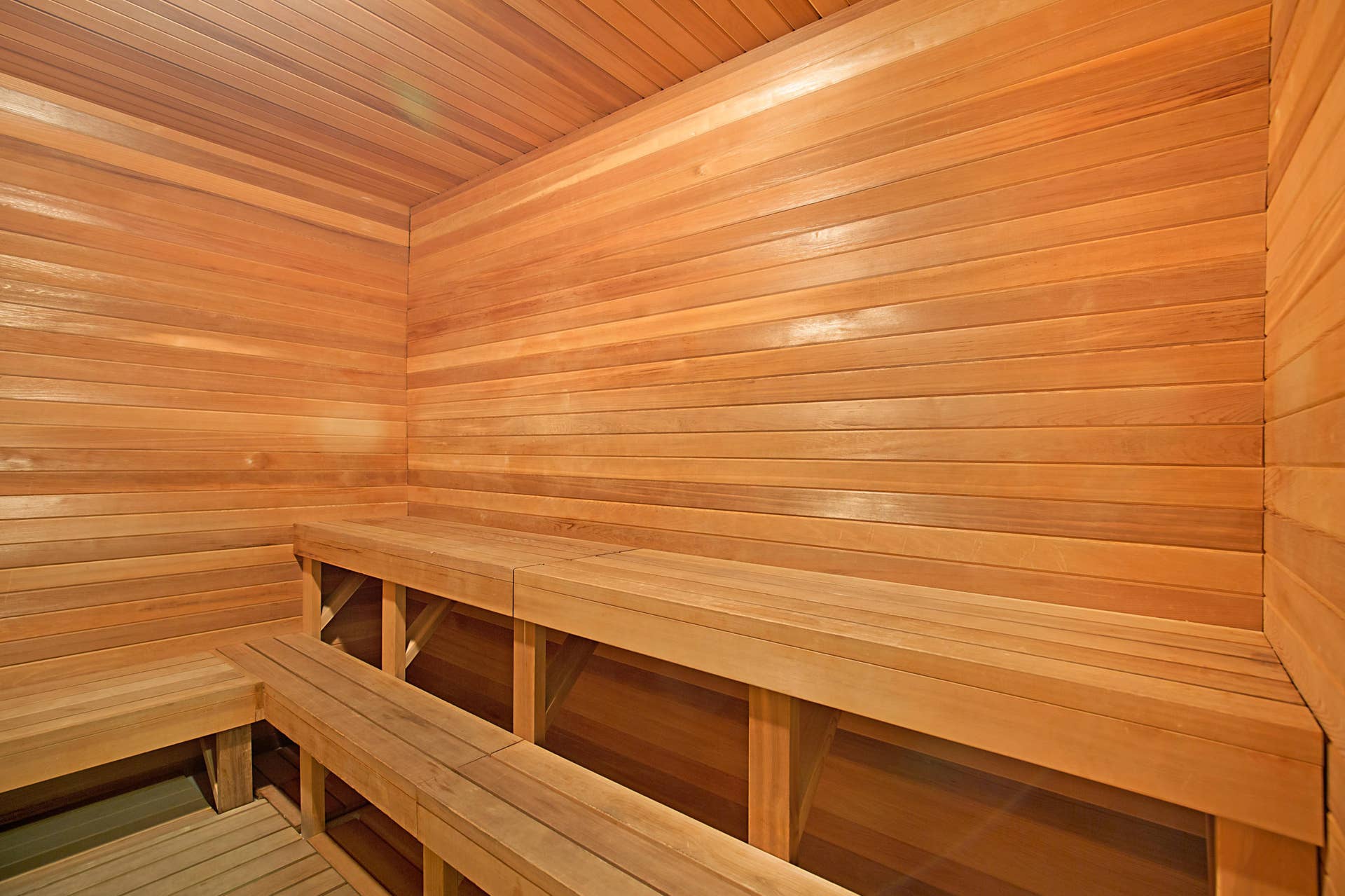 2640 LAKE SHORE Drive, #1711, Riviera Beach, FL 33404 SAUNA IN WOMEN'S AND MEN'S LOCKER