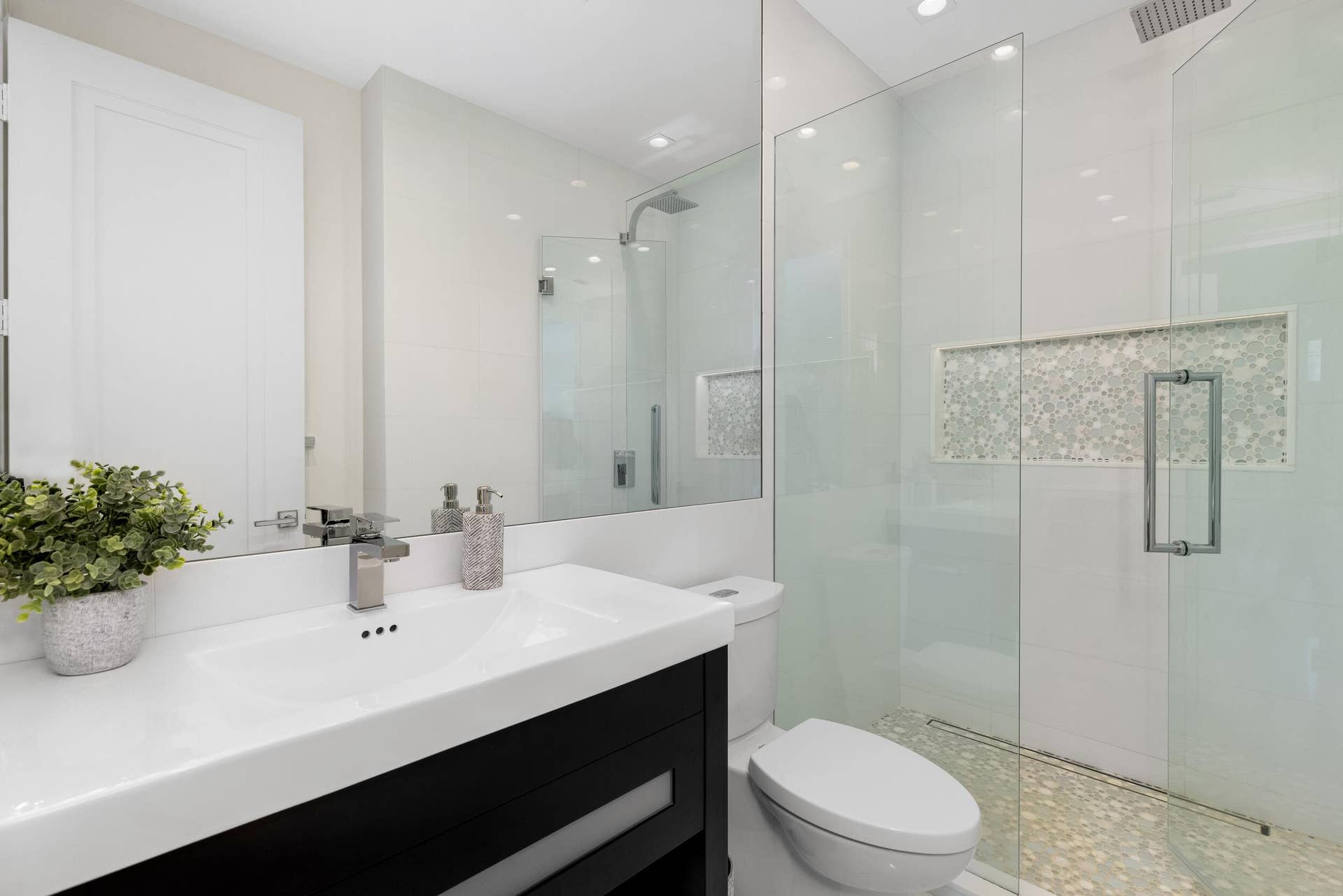 31 - Guest Bath 1
