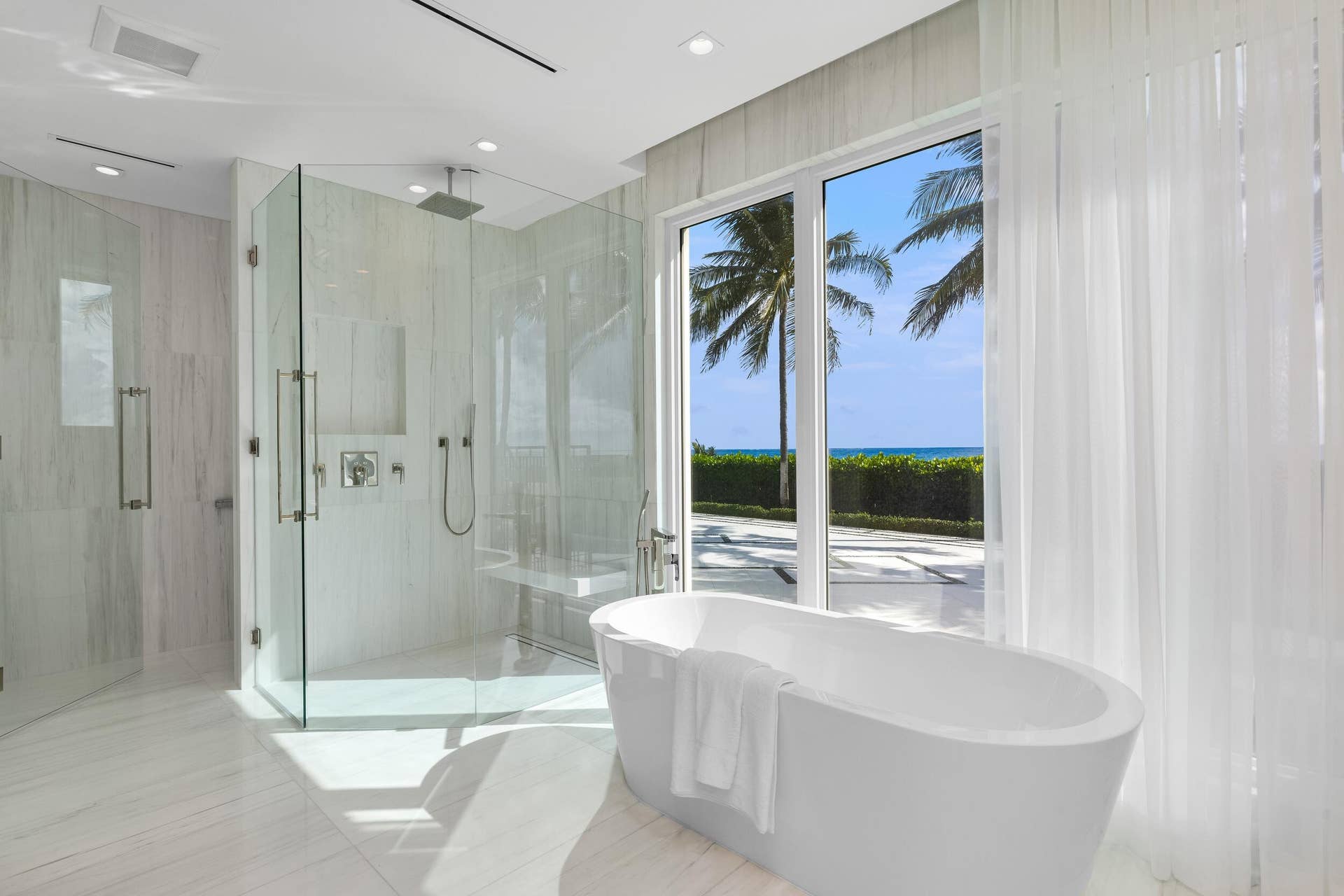23 - Master Bath 3