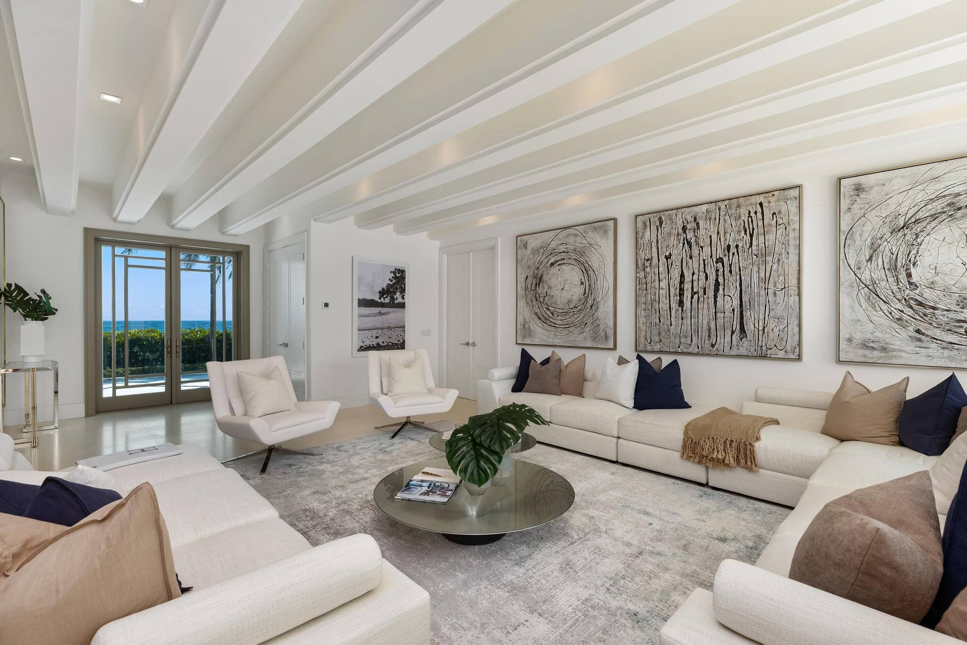 07 - Living Area 4