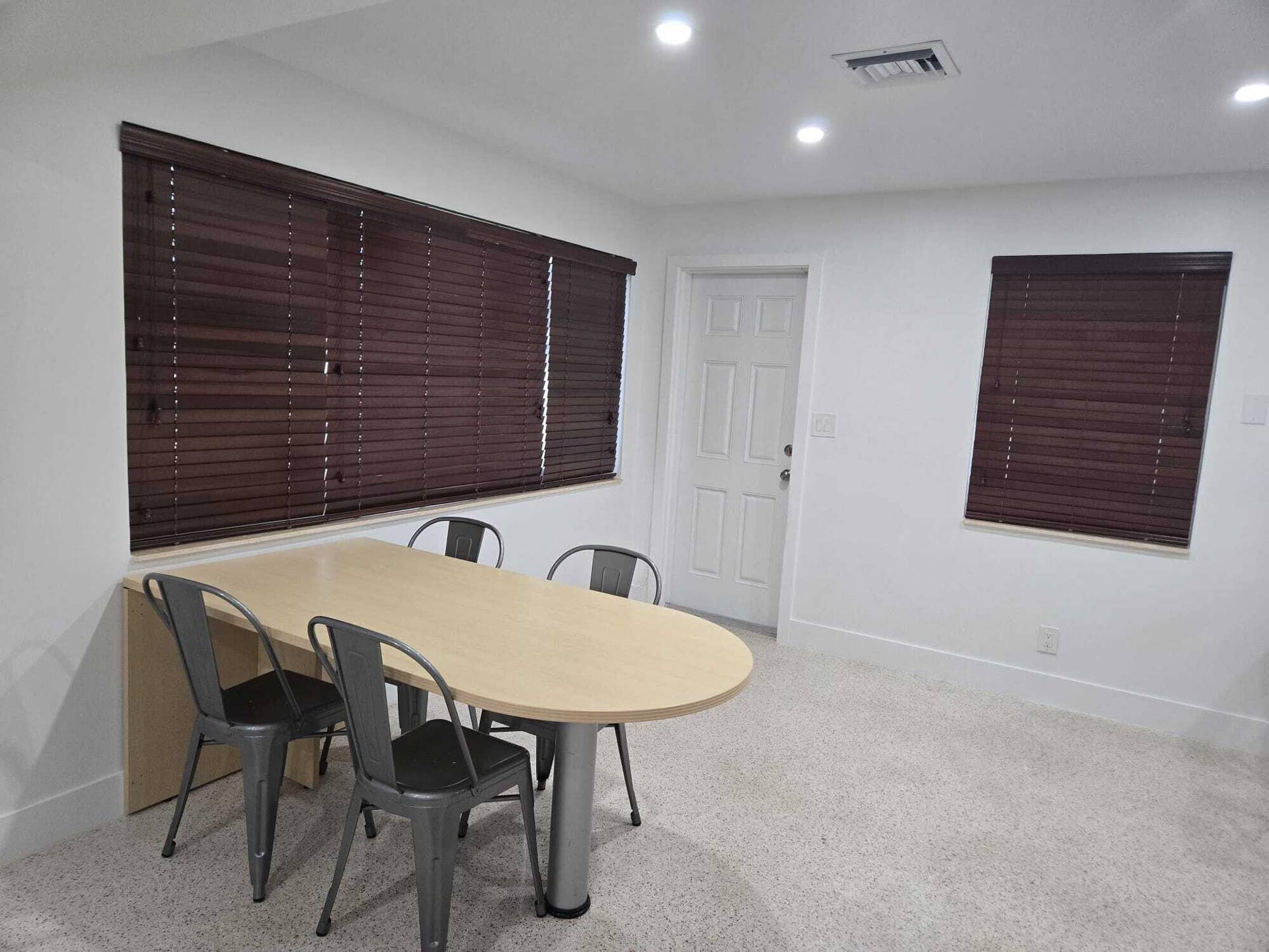 1140 SW 32ND Street, Fort Lauderdale, Fort Lauderdale, FL 33315 WhatsApp Image 2026-09-17 at 14.54.45 (9
