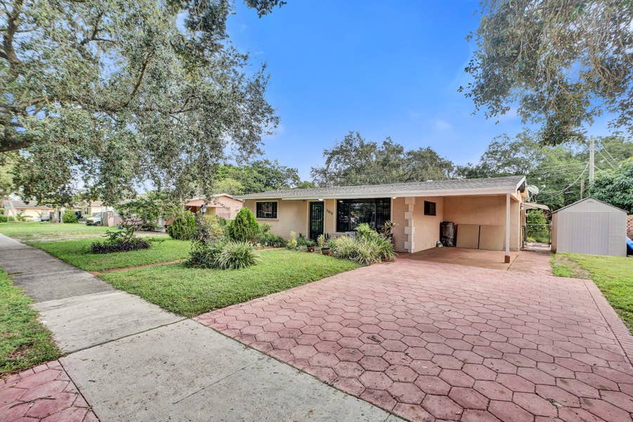 Property photo for 2610 NW 74TH Avenue, Hollywood, FL