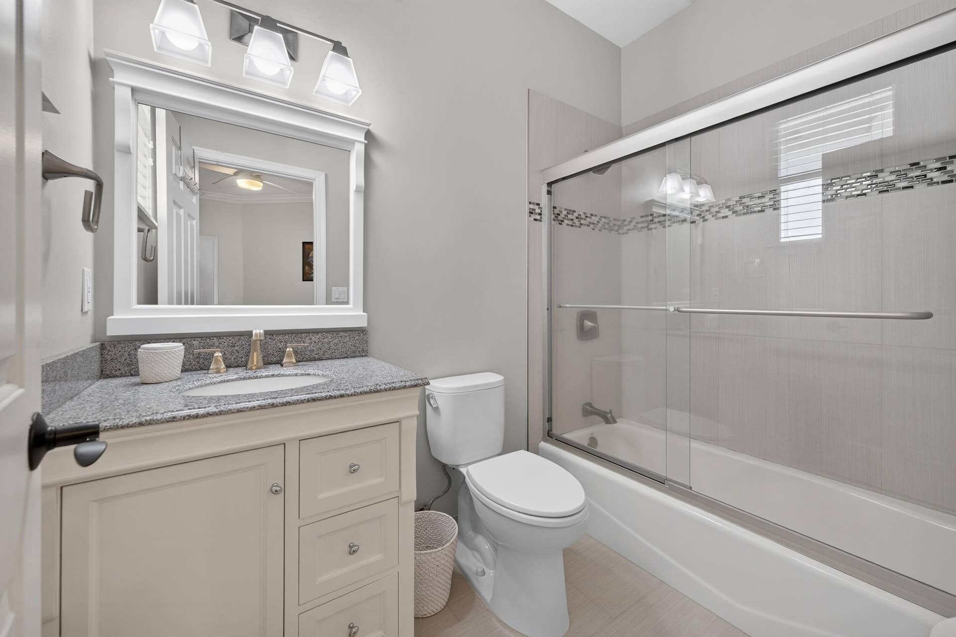 2476 Poinciana Lane, Weston, FL 33327 2476 whcc-84