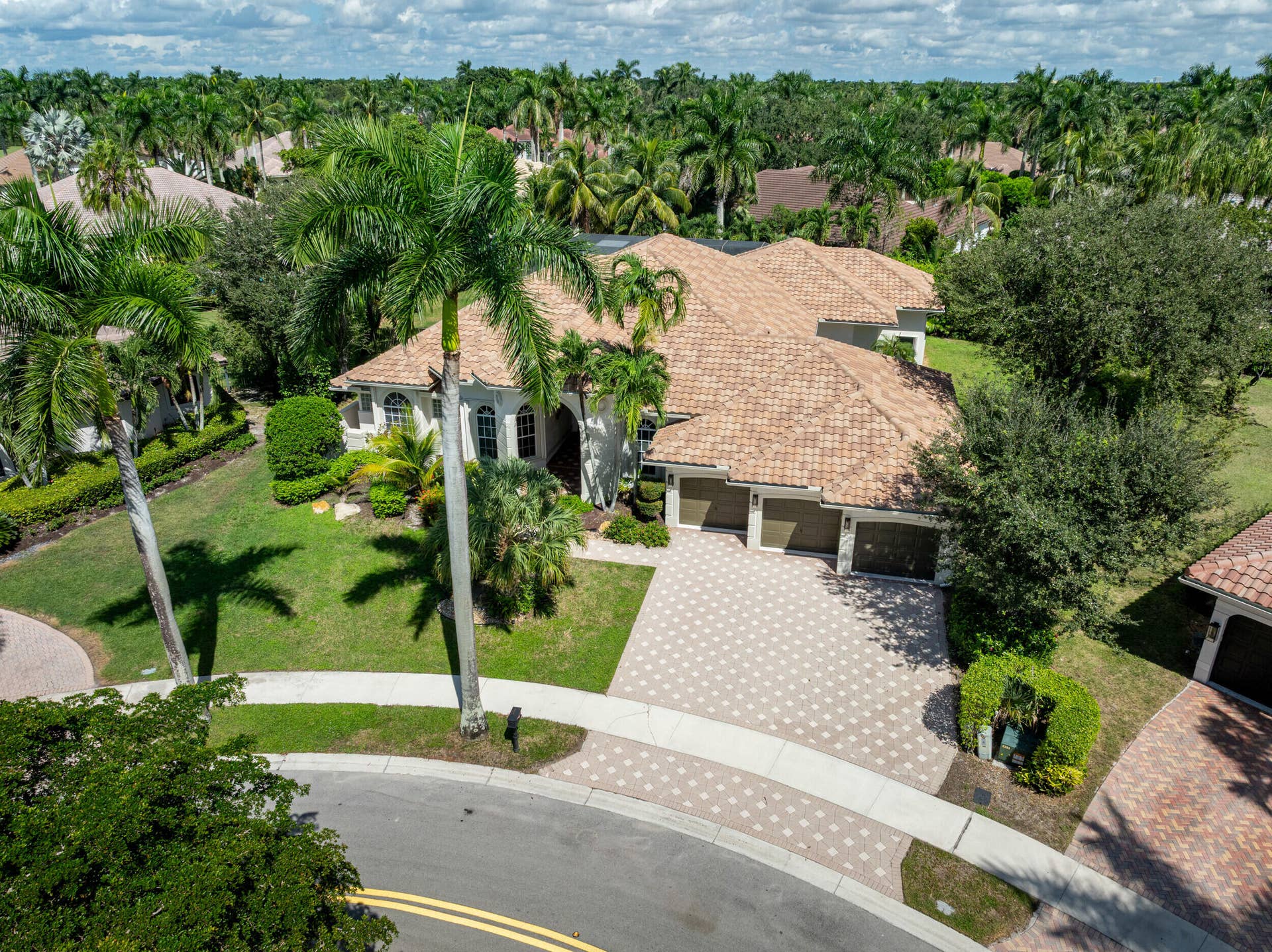 2476 Poinciana Lane, Weston, FL 33327 2476 whcc-2