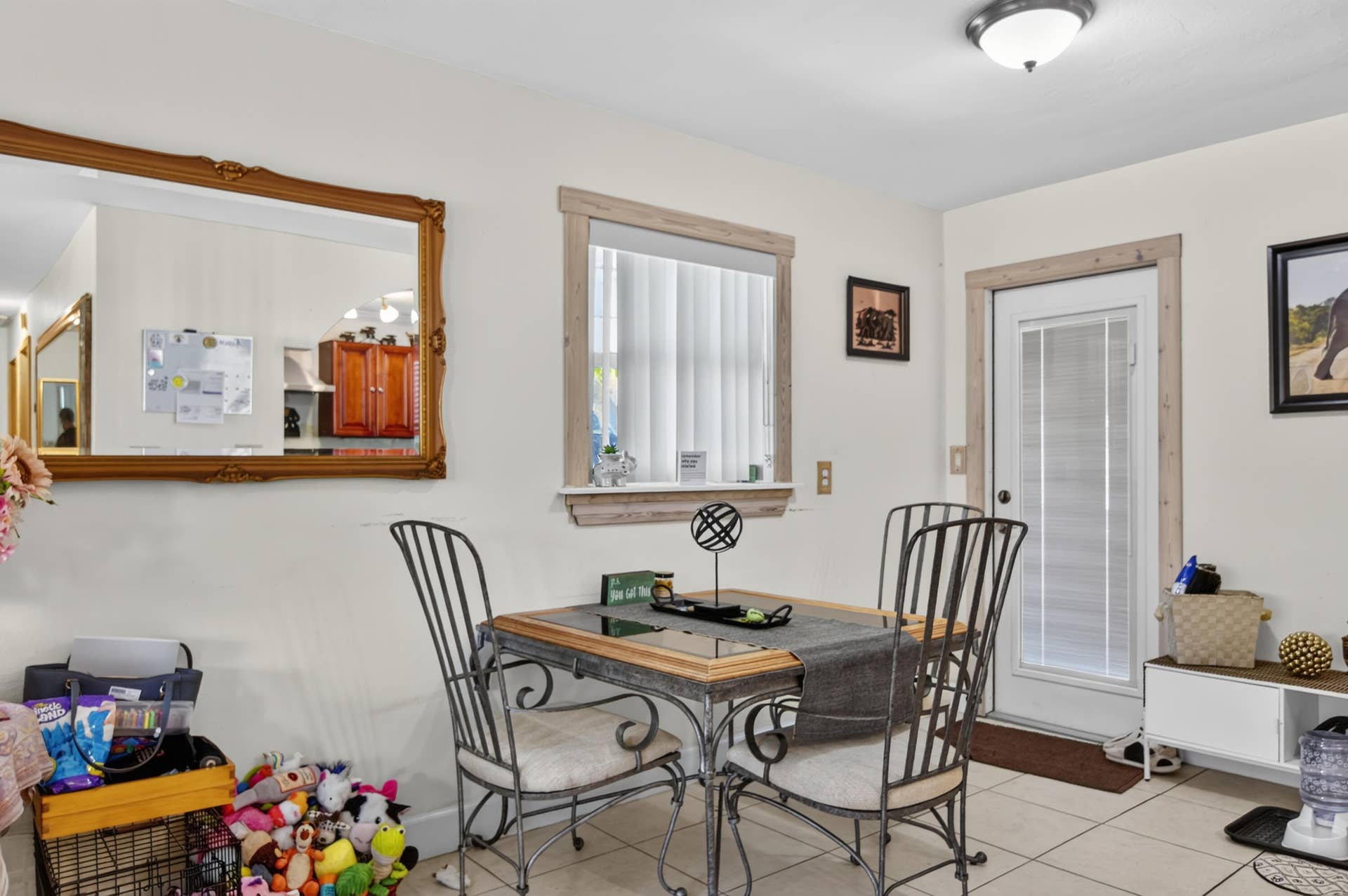 18-1335-Wellington-St-17