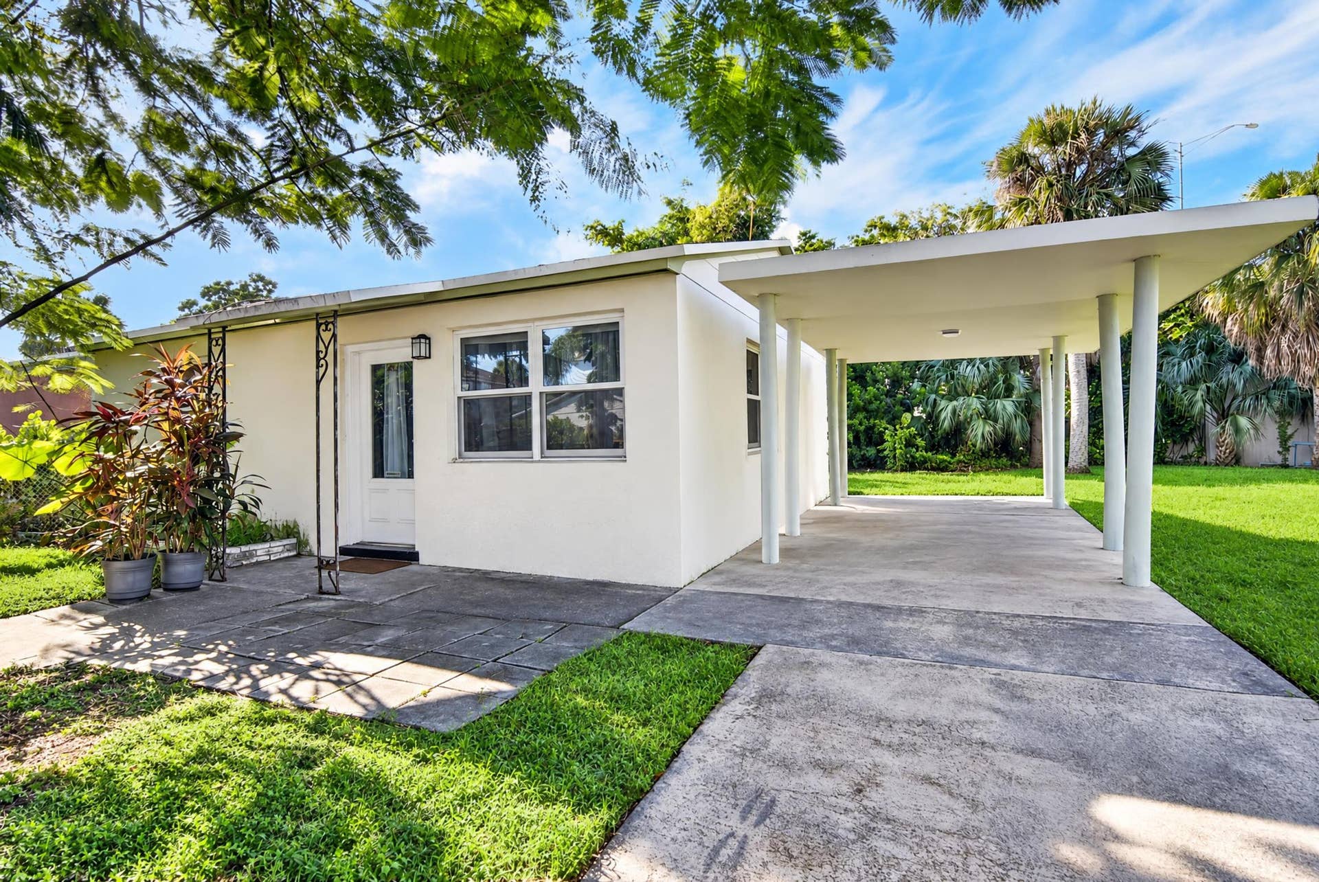1340 Longwood Street, West Palm Beach, FL 33401 3-1340-Longwood-St-2