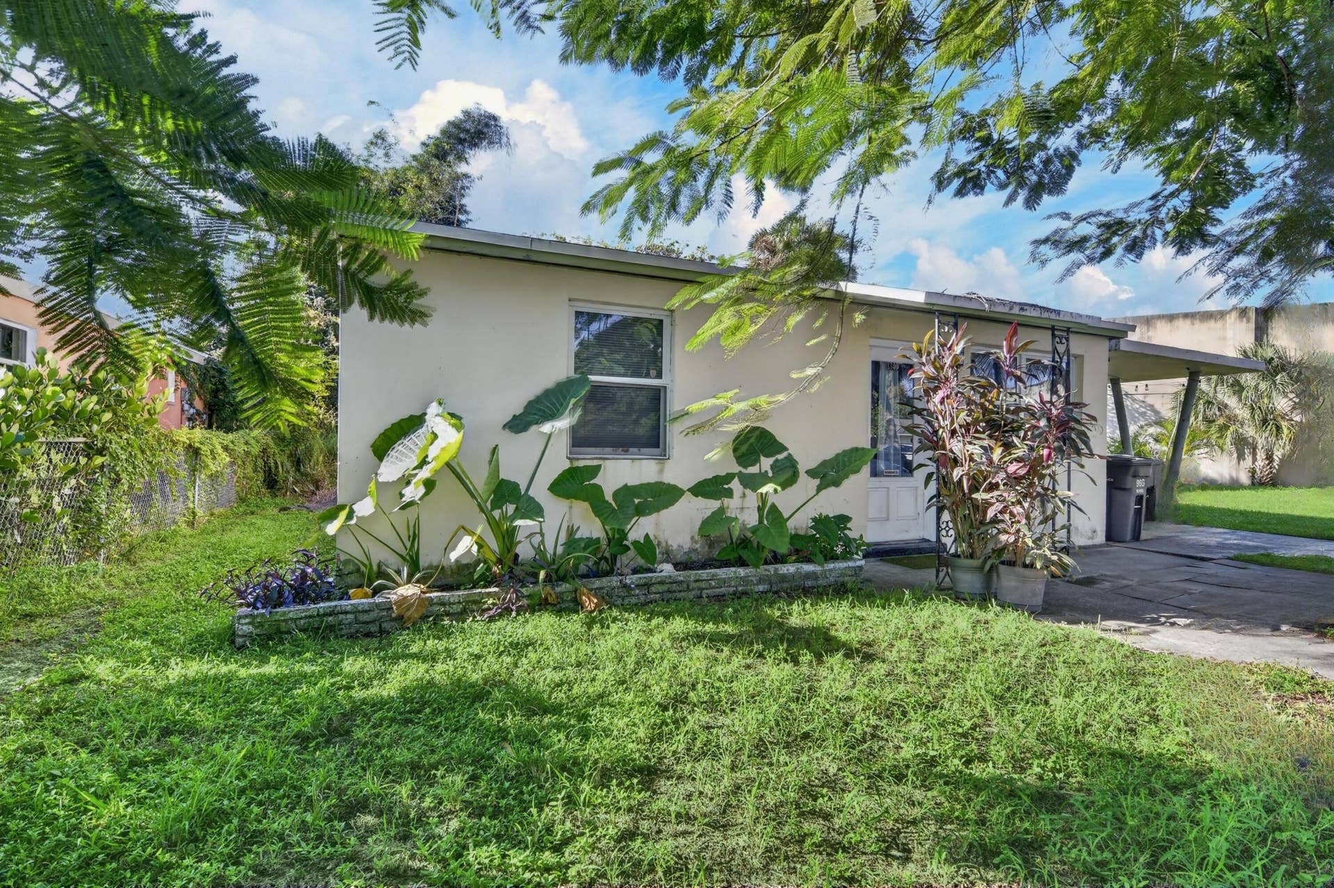 1340 Longwood Street, West Palm Beach, FL 33401 4-1340-Longwood-St-3