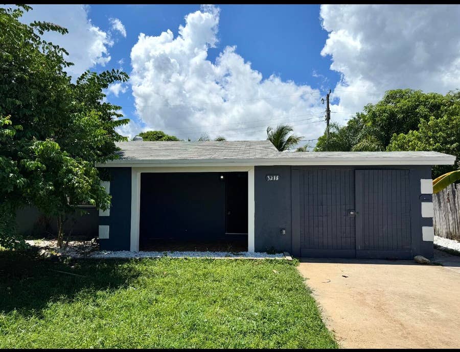 Property photo for 3235 OCEAN Parkway, Boynton Beach, FL