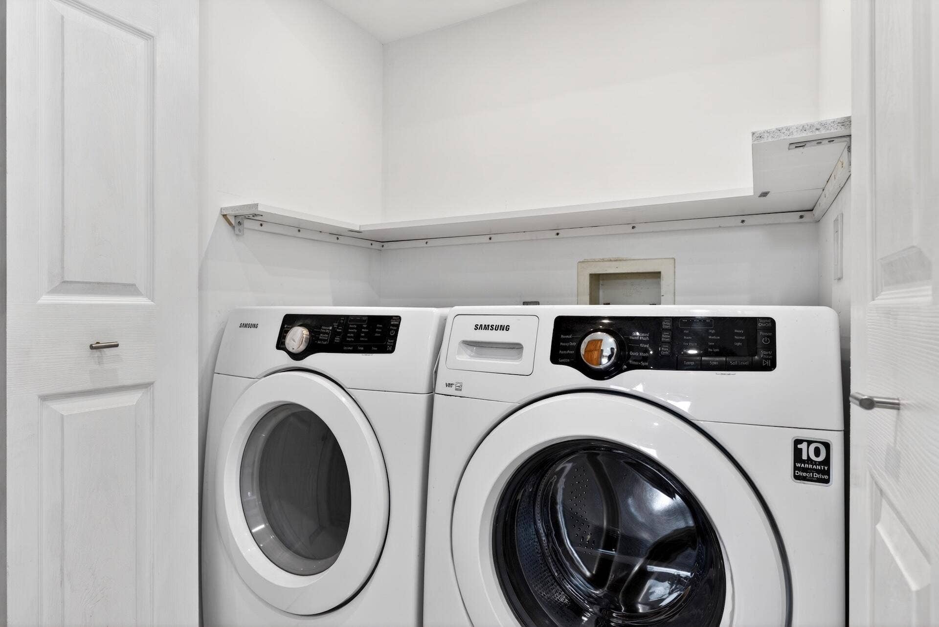 LAUNDRY AREA