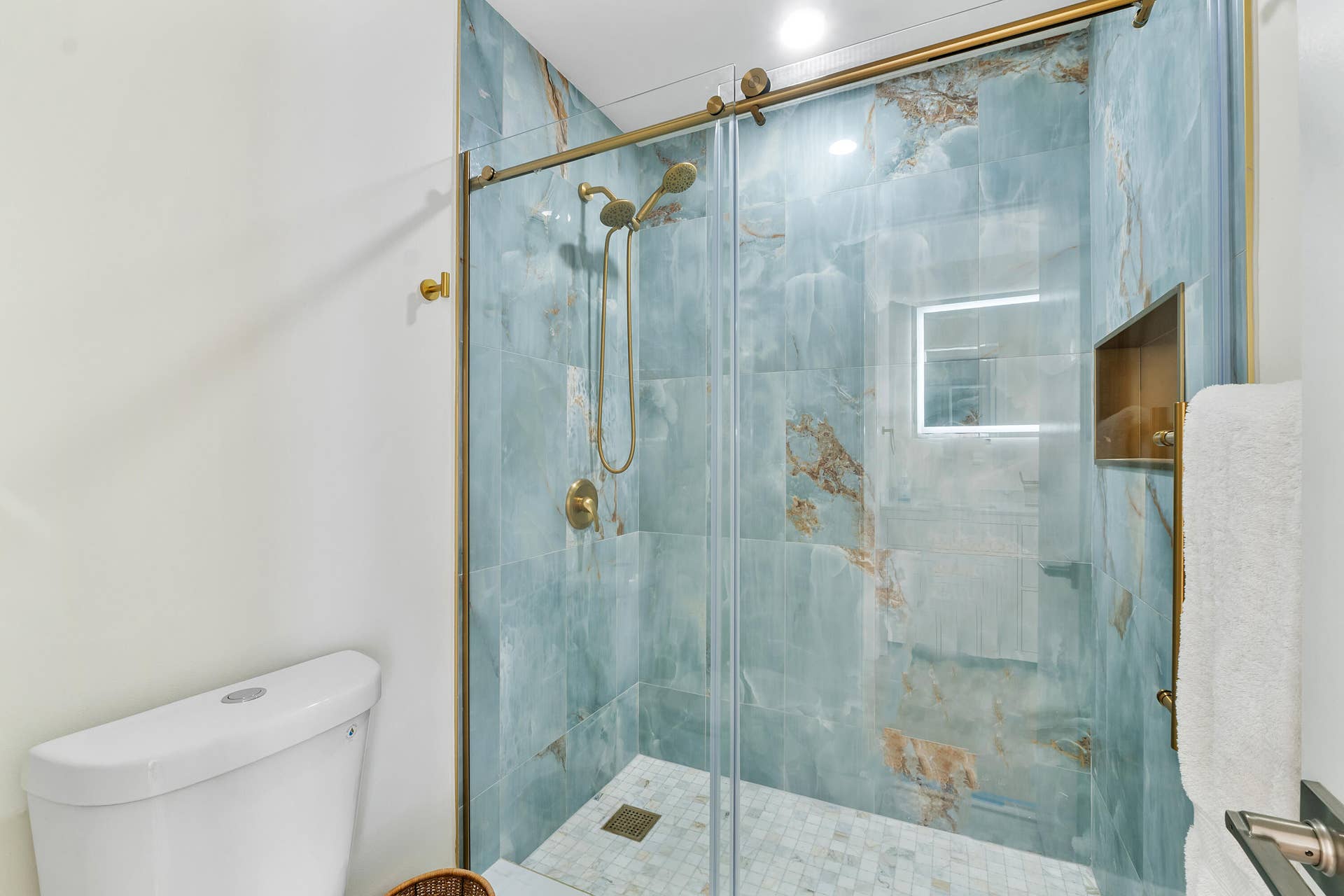 Master Stepin Shower