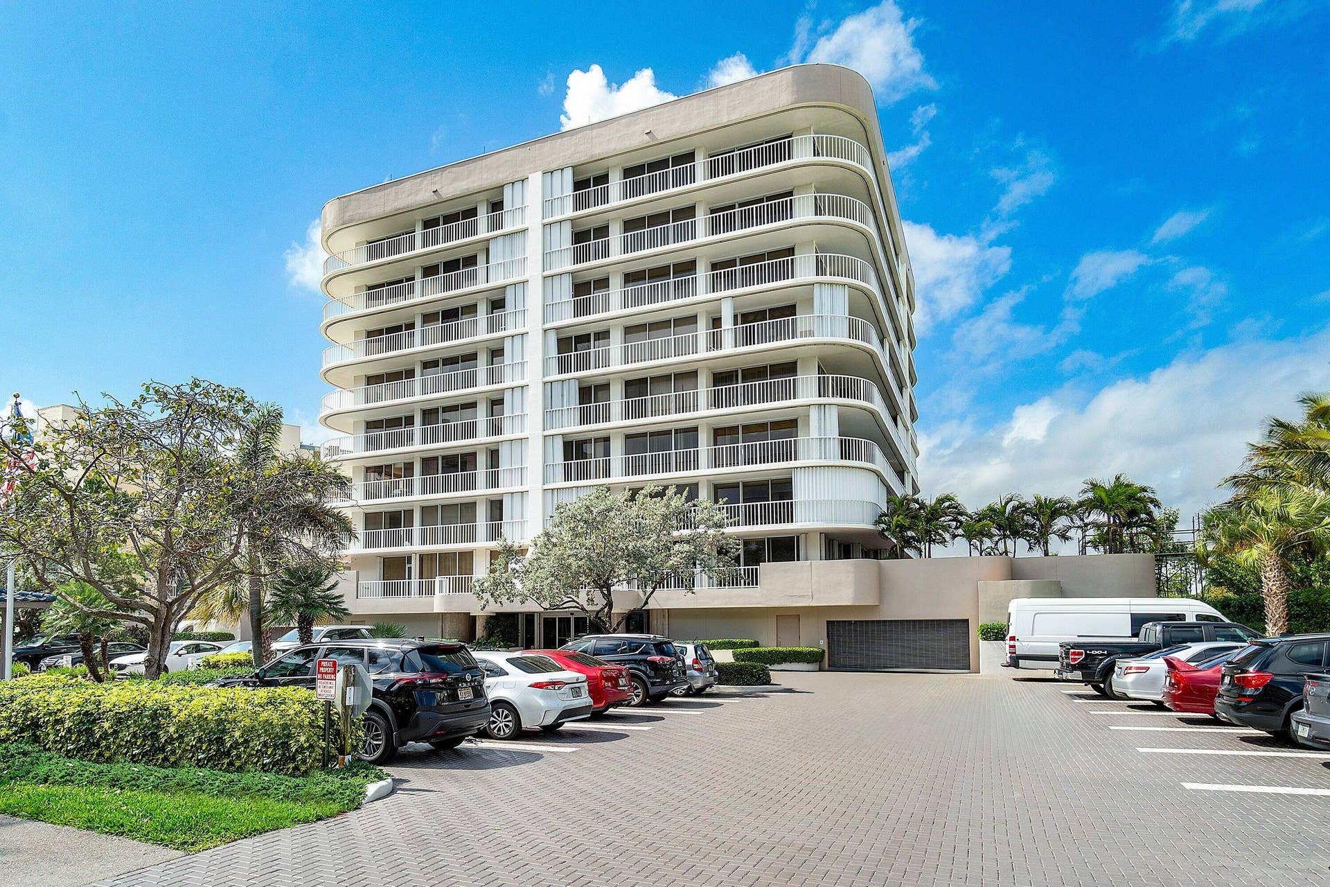 001-3210SouthOceanBoulevard-604-Highland