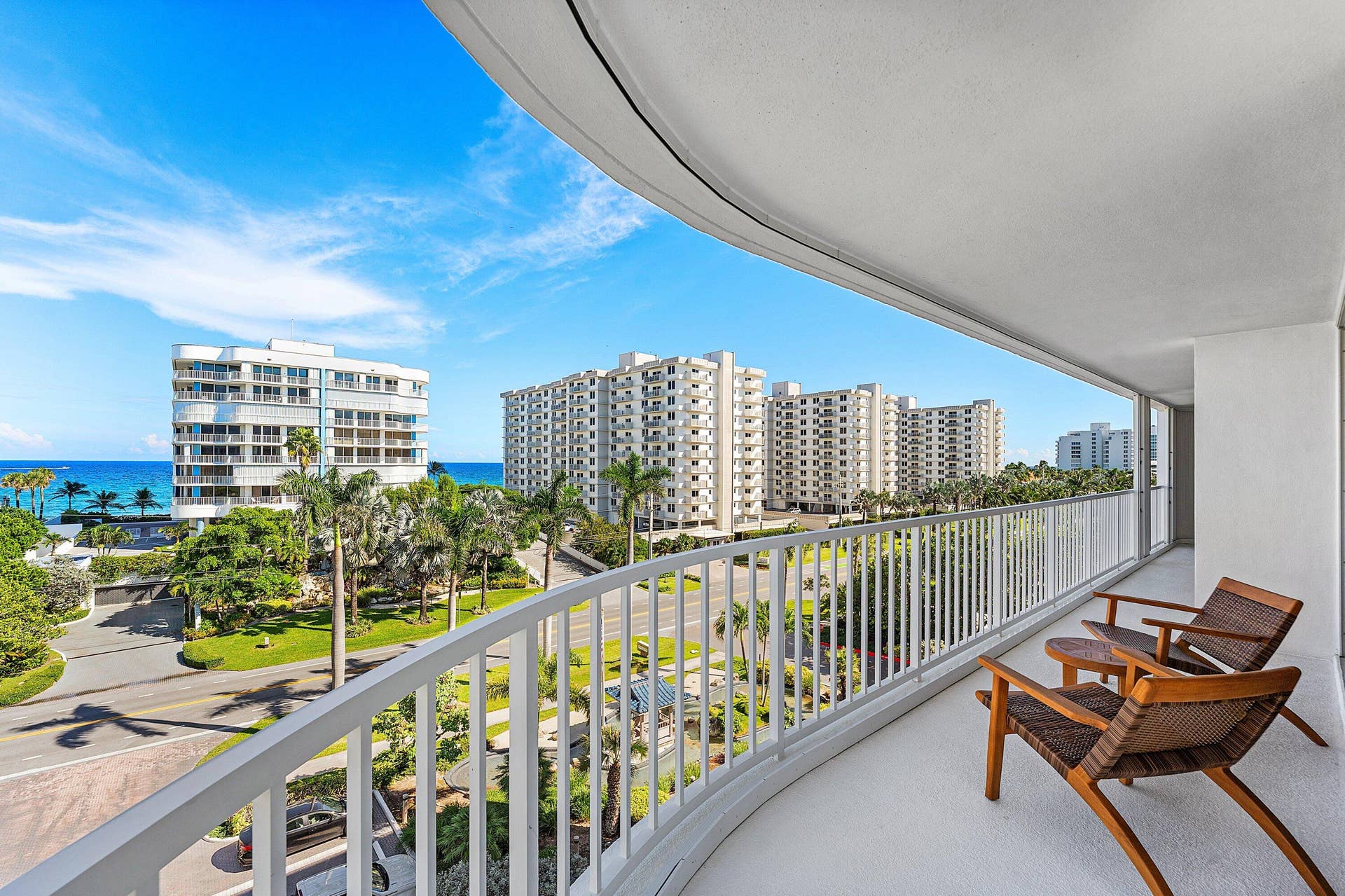 033-3210SouthOceanBoulevard-604-Highland