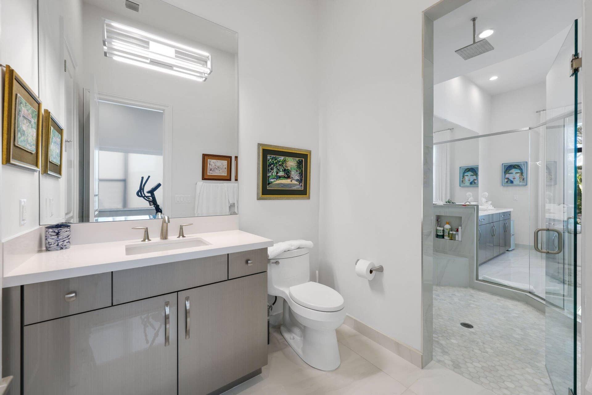 His Primary bathroom