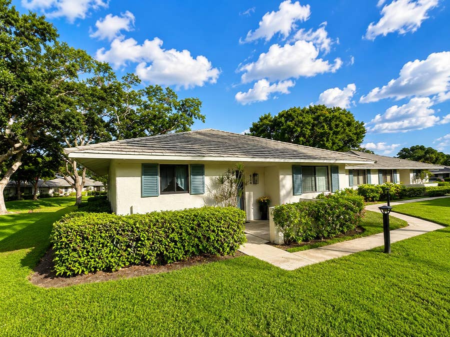 Property photo for 908 Club Drive, Palm Beach Gardens, FL