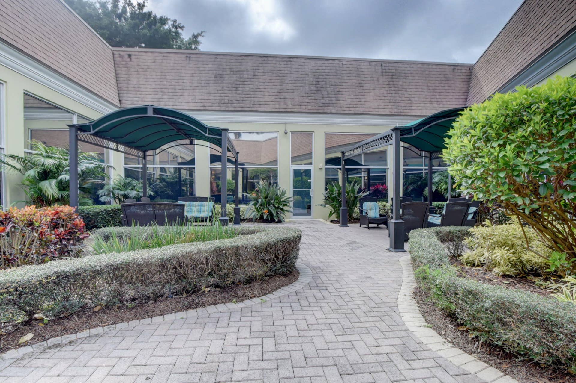 117-web-or-mls-Kings Point (37)