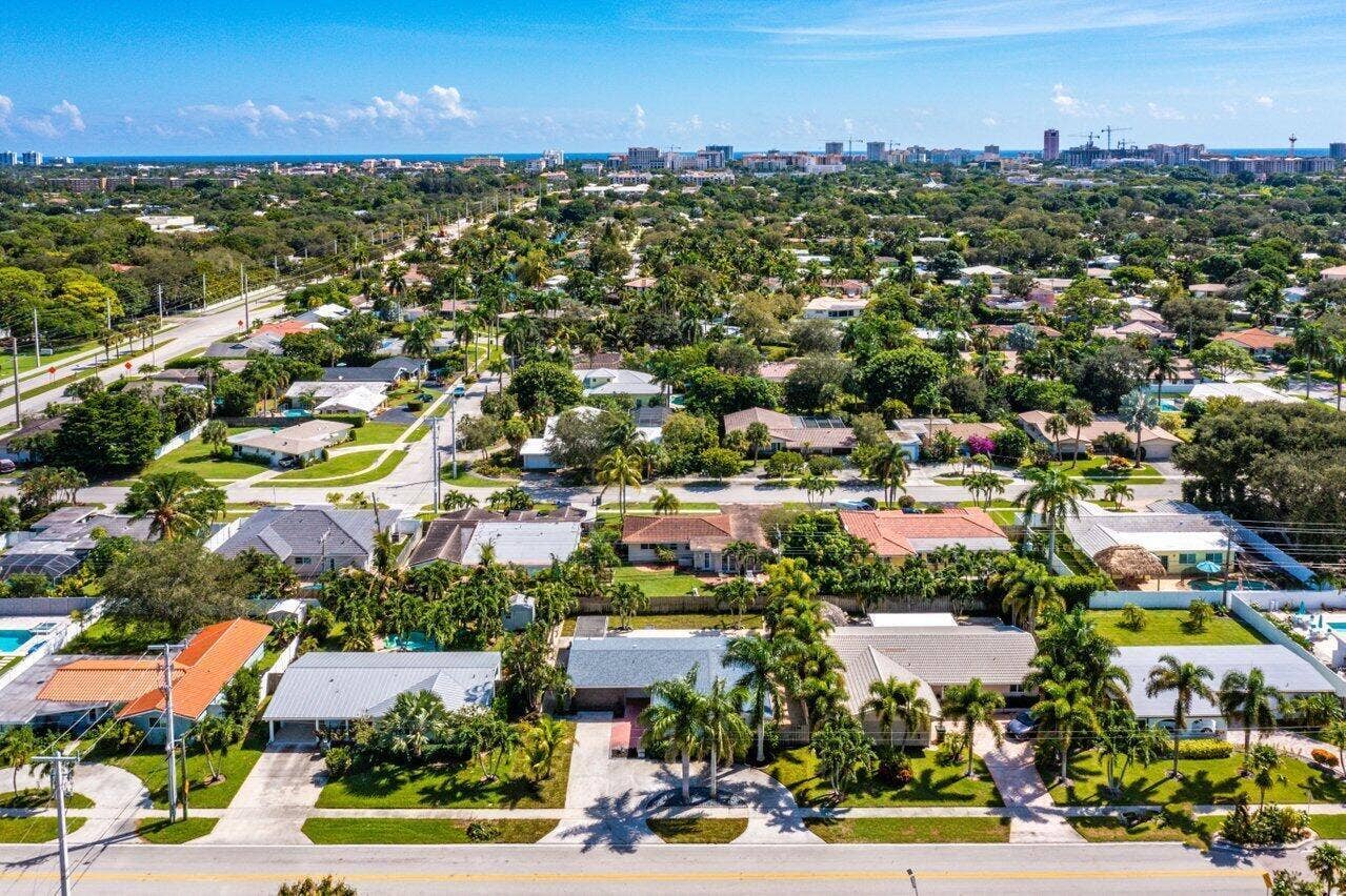 038-46Southwest9thAvenue-BocaRaton-FL-33