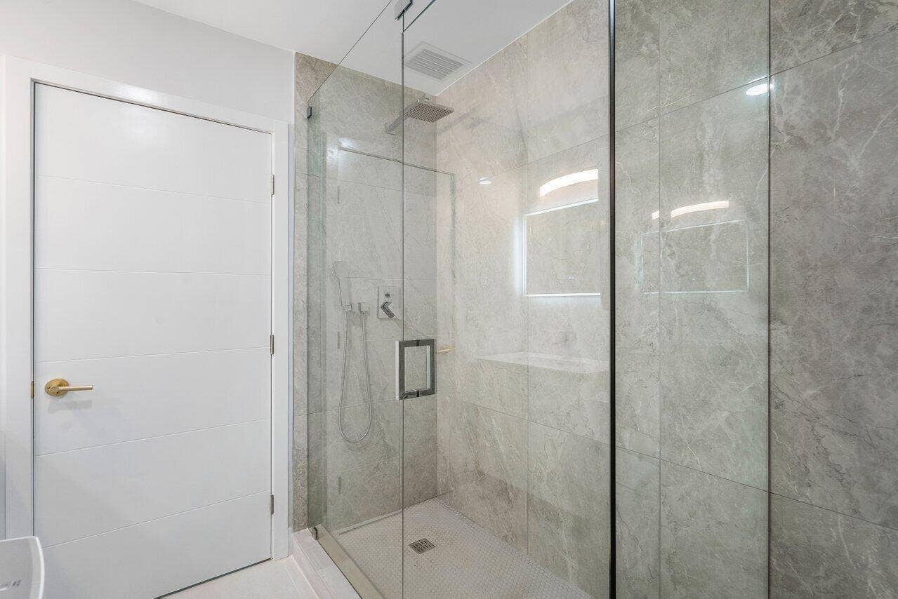 019-46Southwest9thAvenue-BocaRaton-FL-33