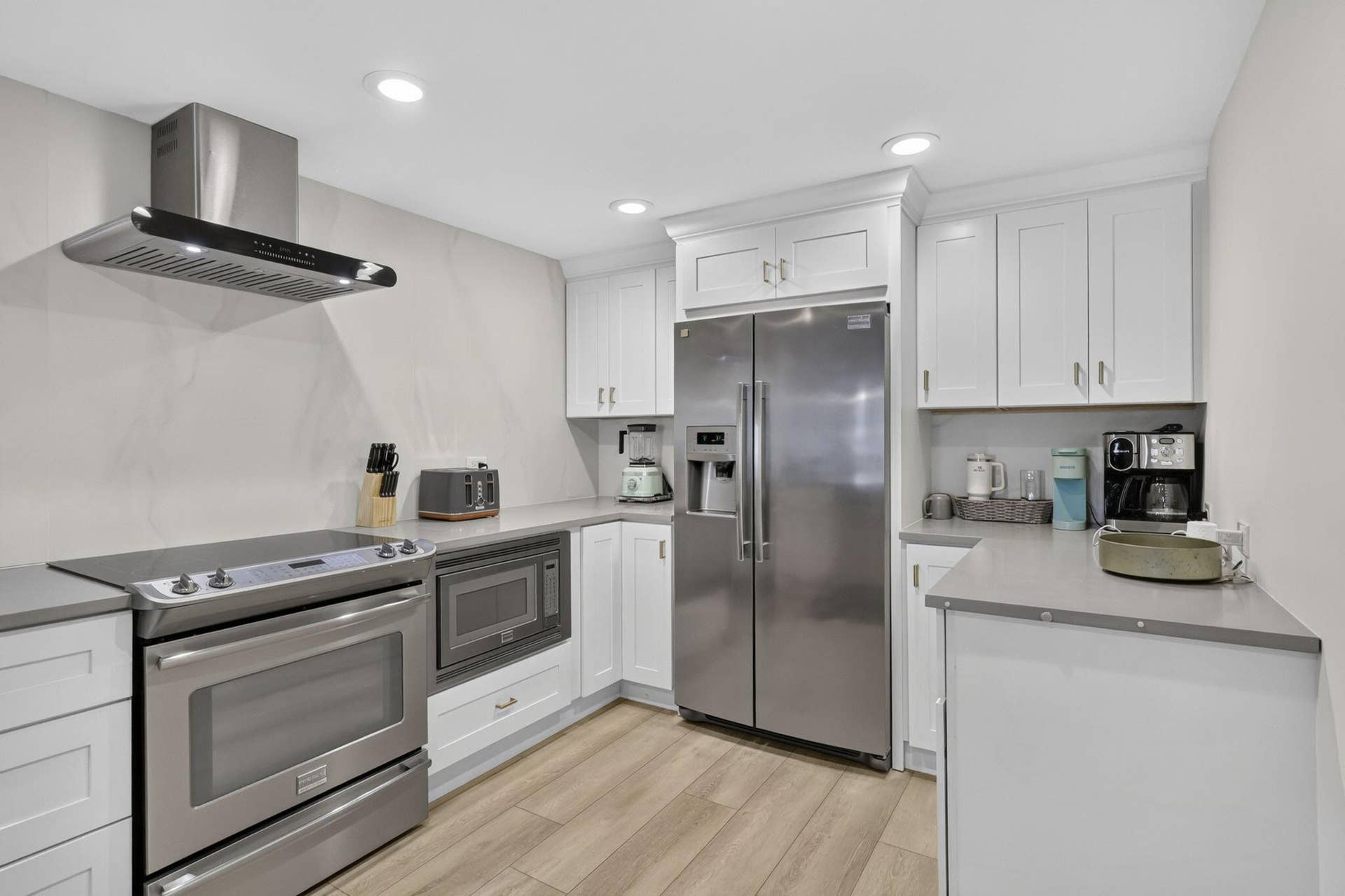 145 S OCEAN, #719, Palm Beach Shores, FL 33404 011