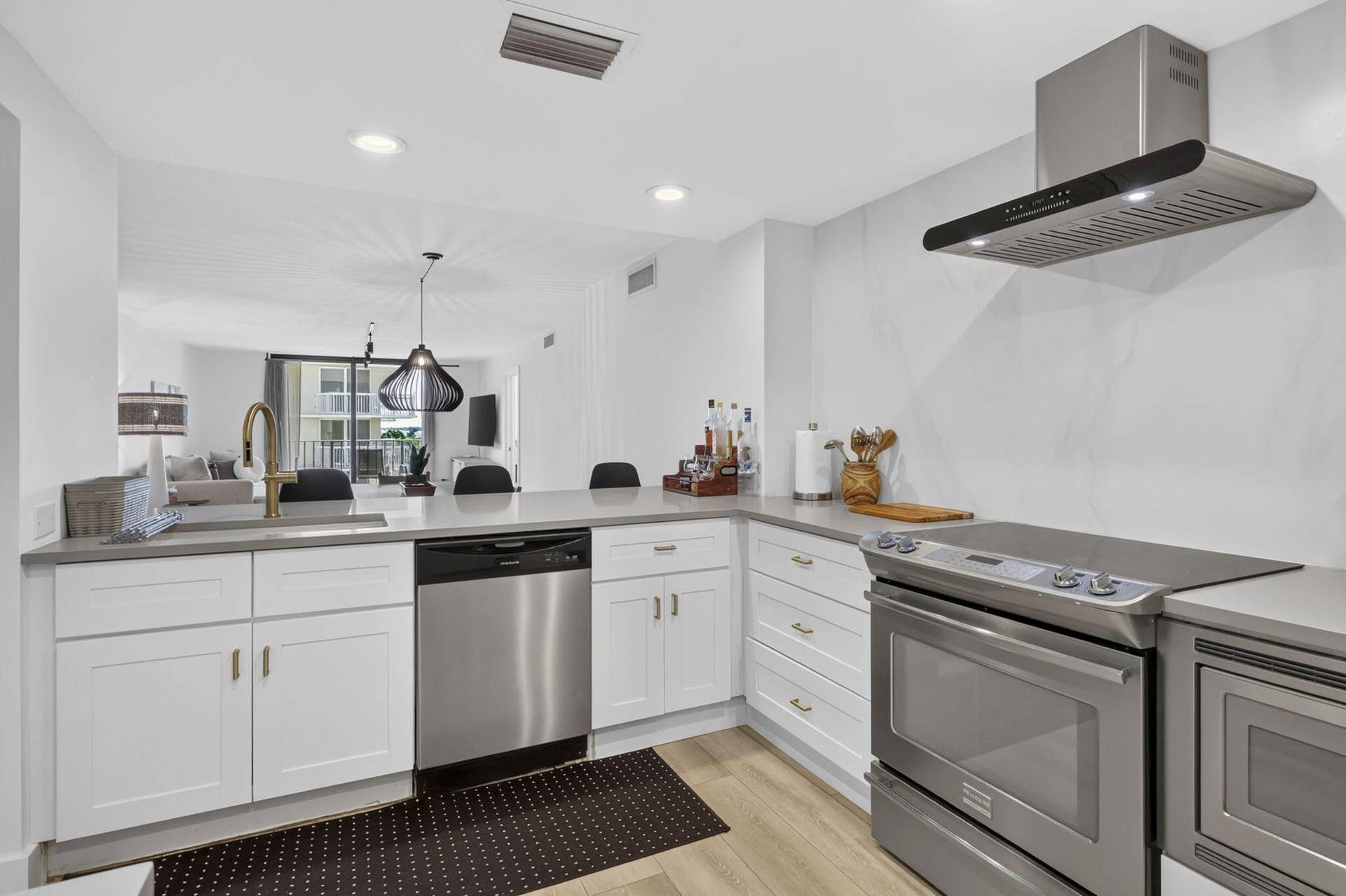 145 S OCEAN, #719, Palm Beach Shores, FL 33404 013